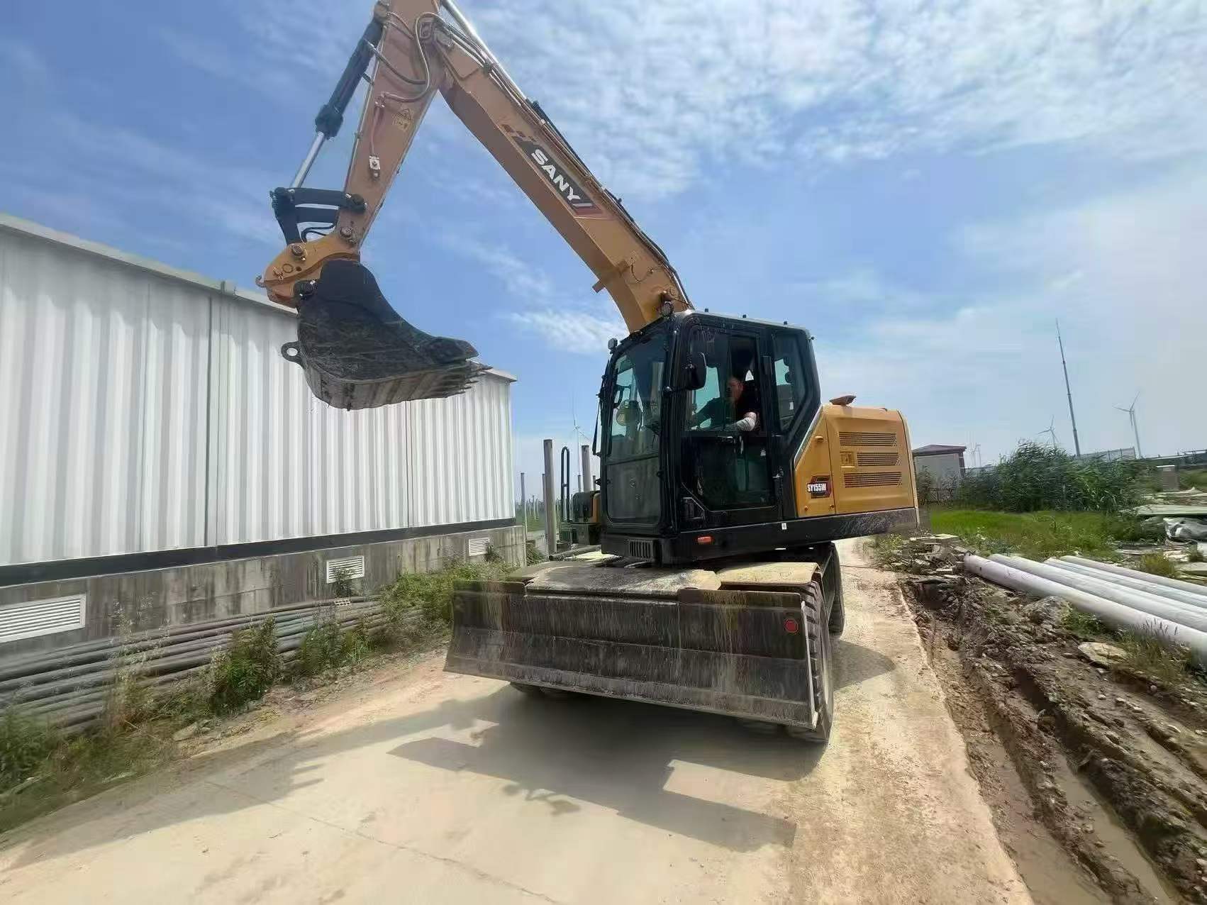 Buy Sany SY155C Used Excavator / 3