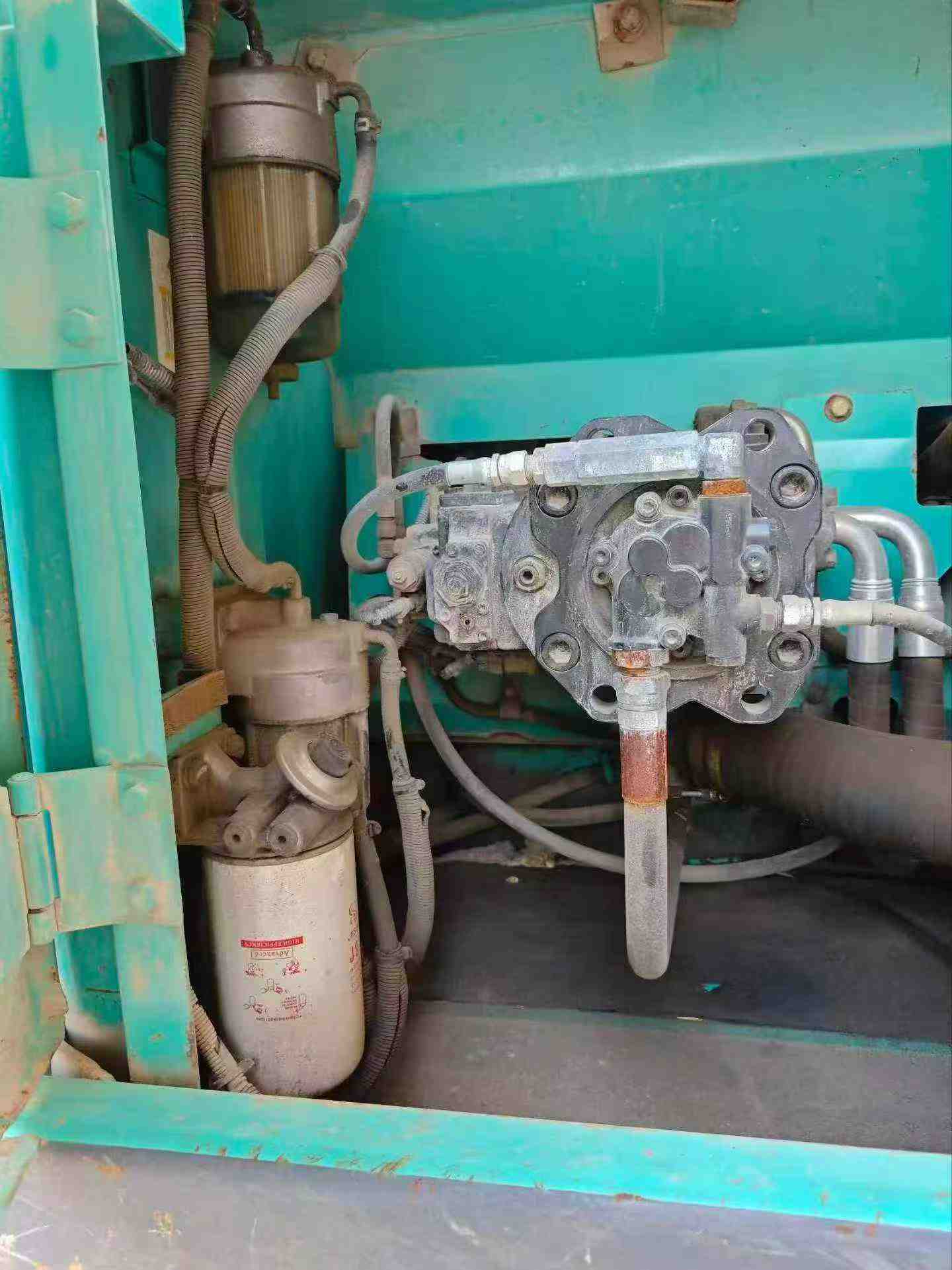 Buy Kobelco SK210 Used Excavator / 5
