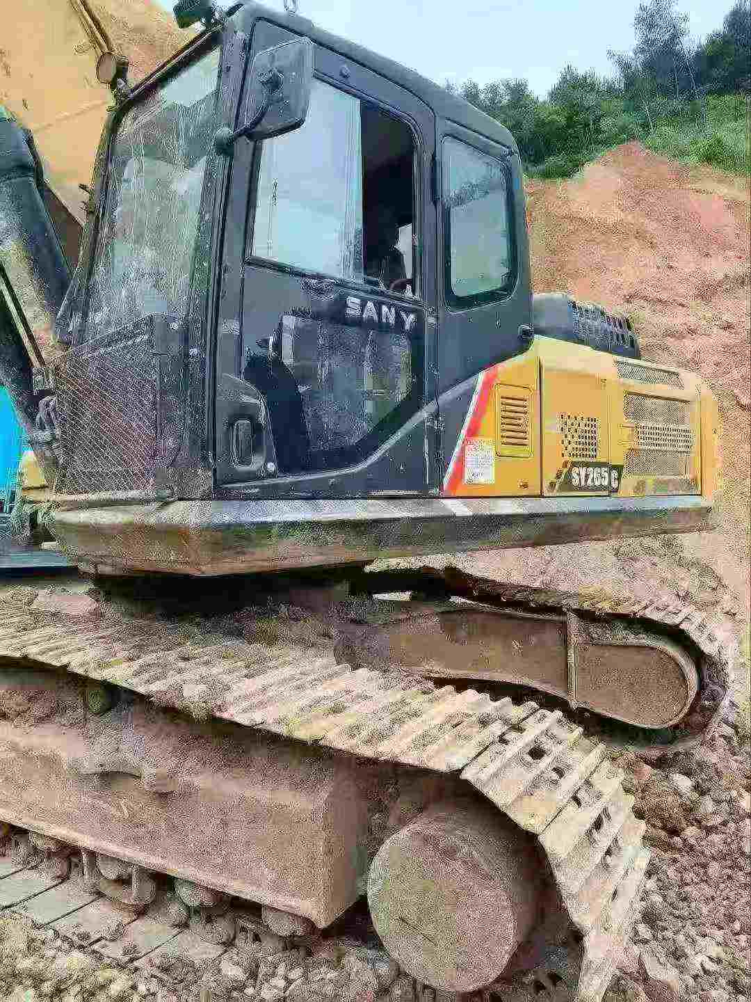 Buy Sany SY265C Used Excavator / 7