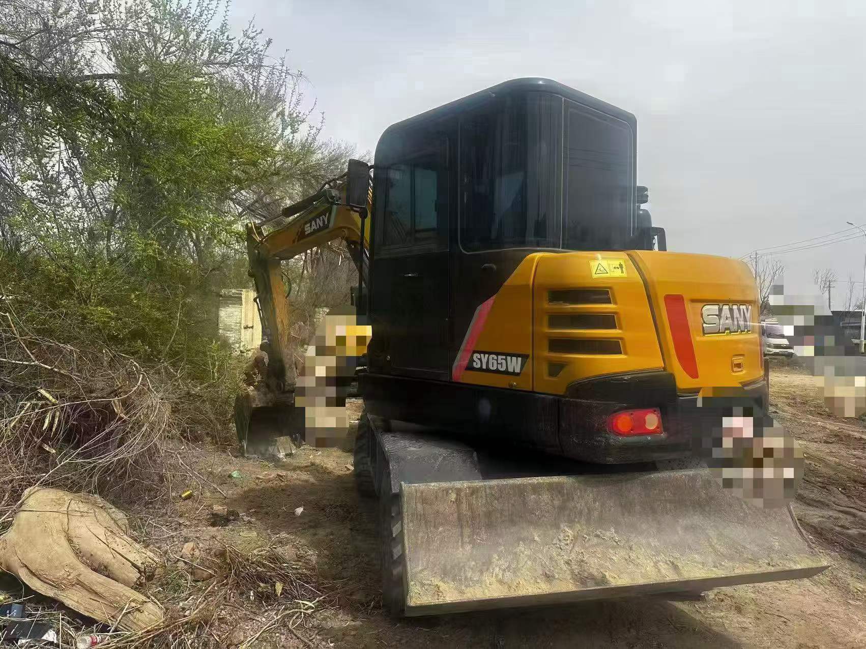Buy Sany SY65C Used Excavator / 8