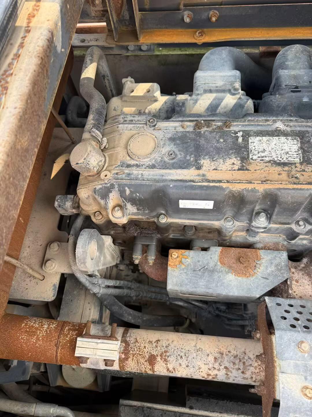 Buy Doosan DL305 Used Excavator / 2