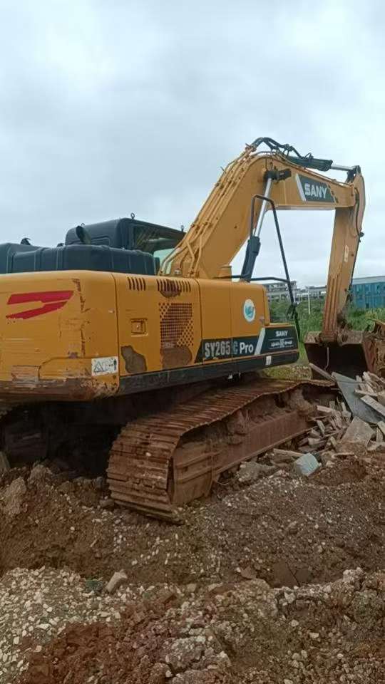 Buy Sany SY200C Used Excavator / 6