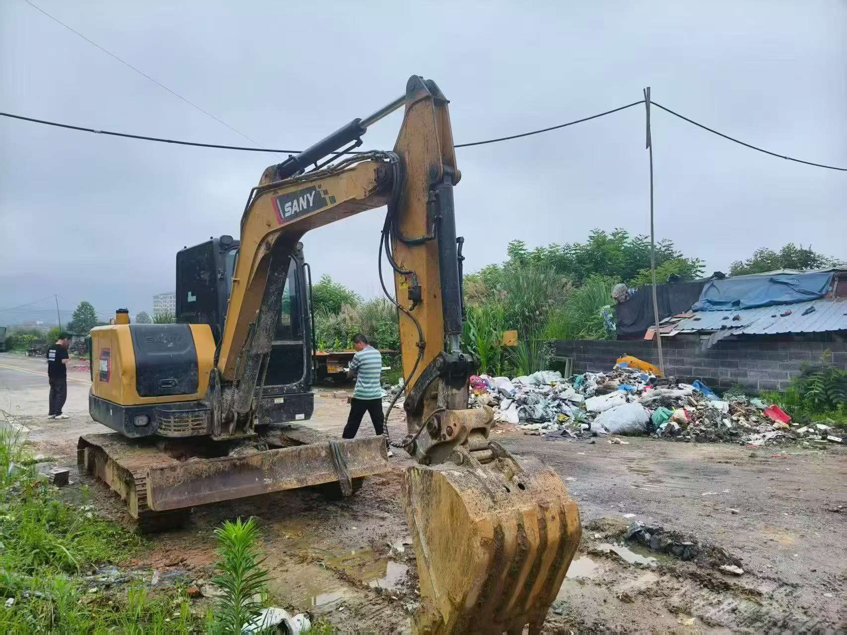 Buy Sany SY60 Used Excavator / 9