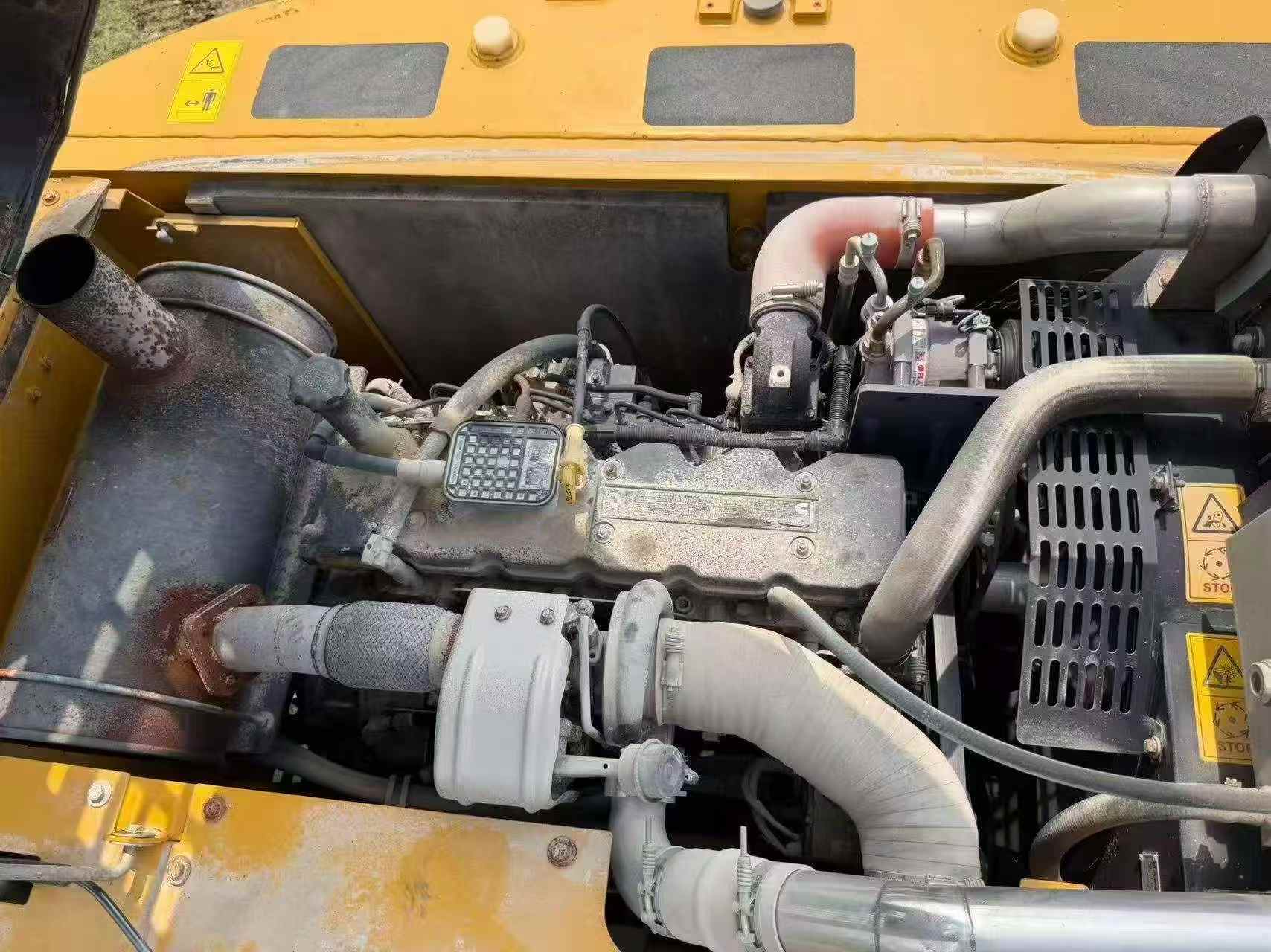 Buy XCMG XE205DA Used Excavator / 3