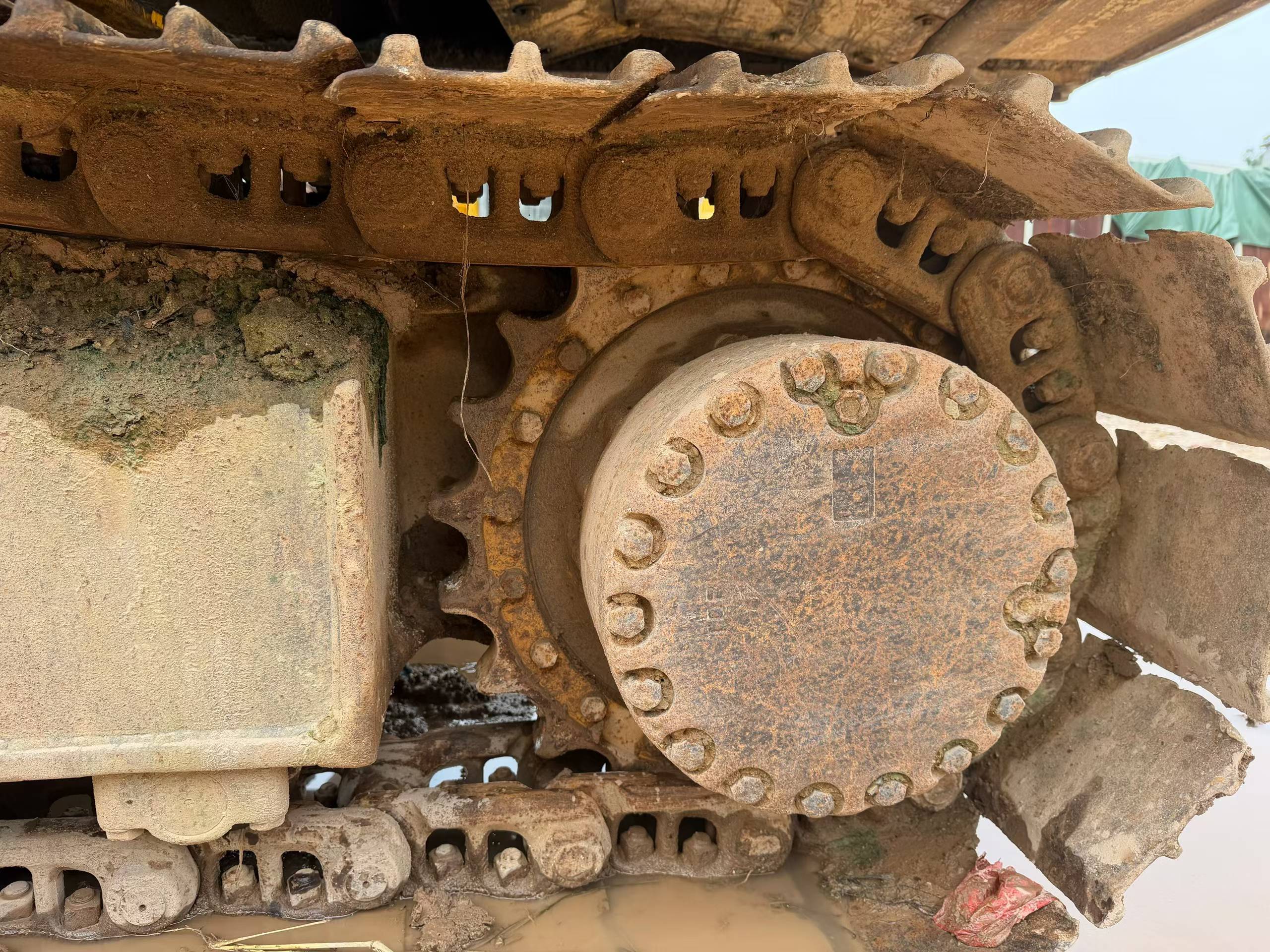 Buy Komatsu PC200-6 Used Excavator / 9