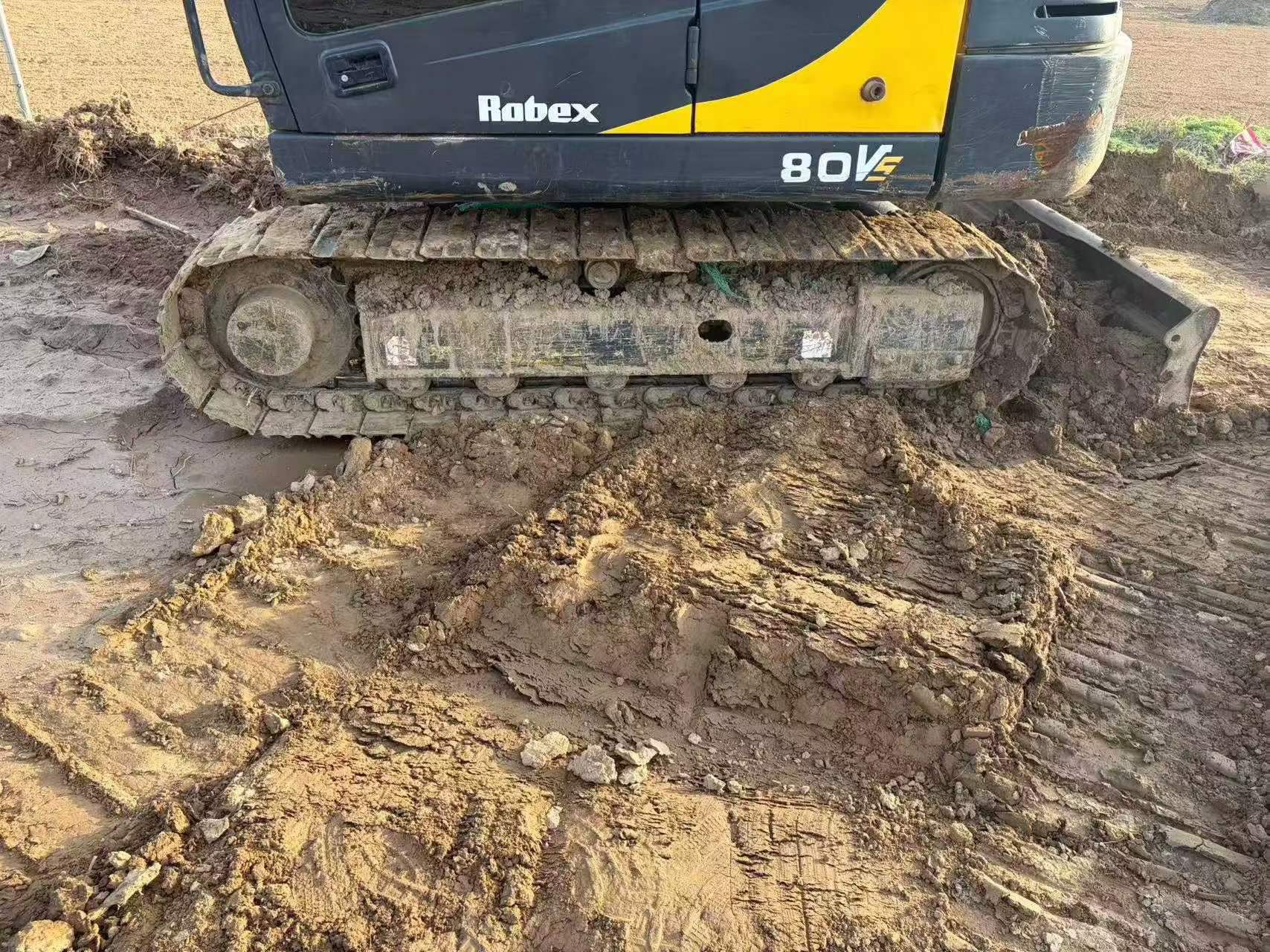 Buy Hyundai R80G Used Excavator / 9