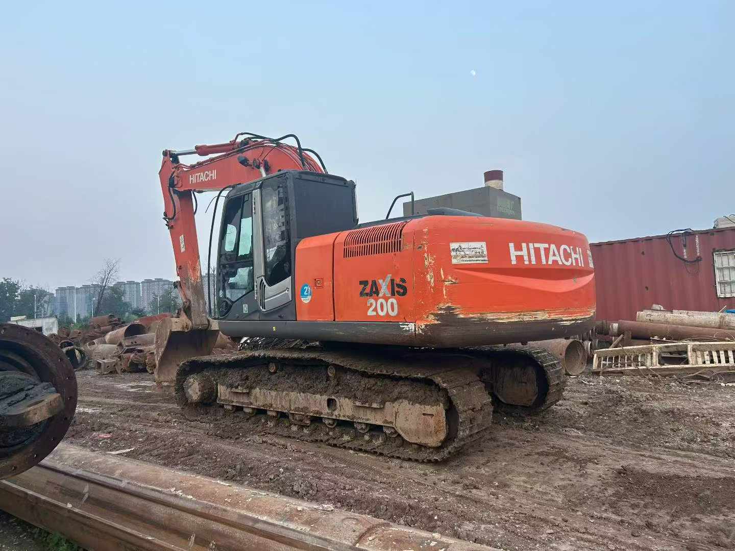 Buy Hitachi EX200-3 Used Excavator / 2