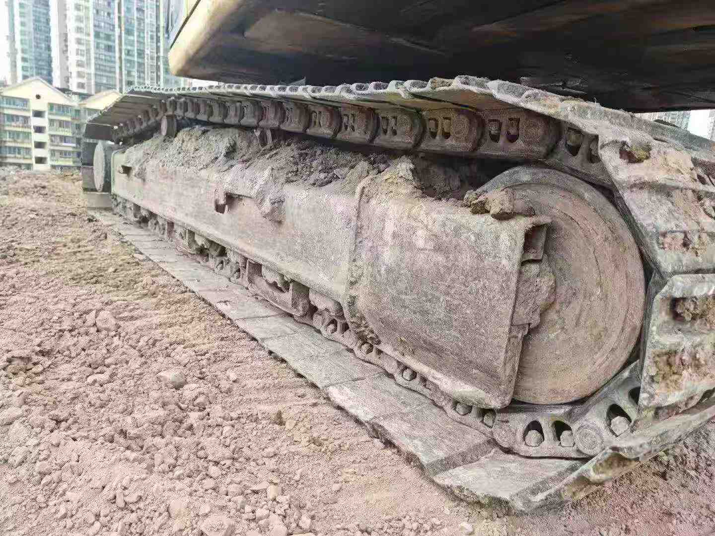 Buy Sumitomo SH240-3 Used Excavator / 4