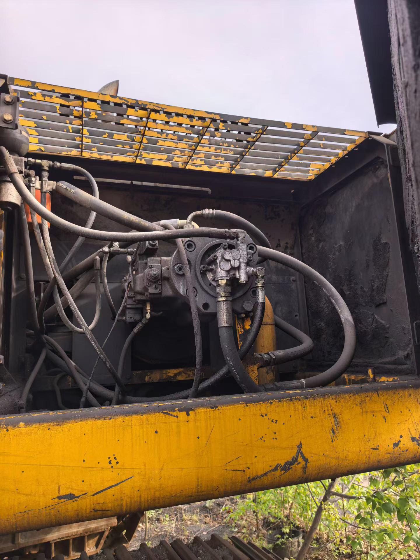 Buy Kato HD2045 Used Excavator / 5