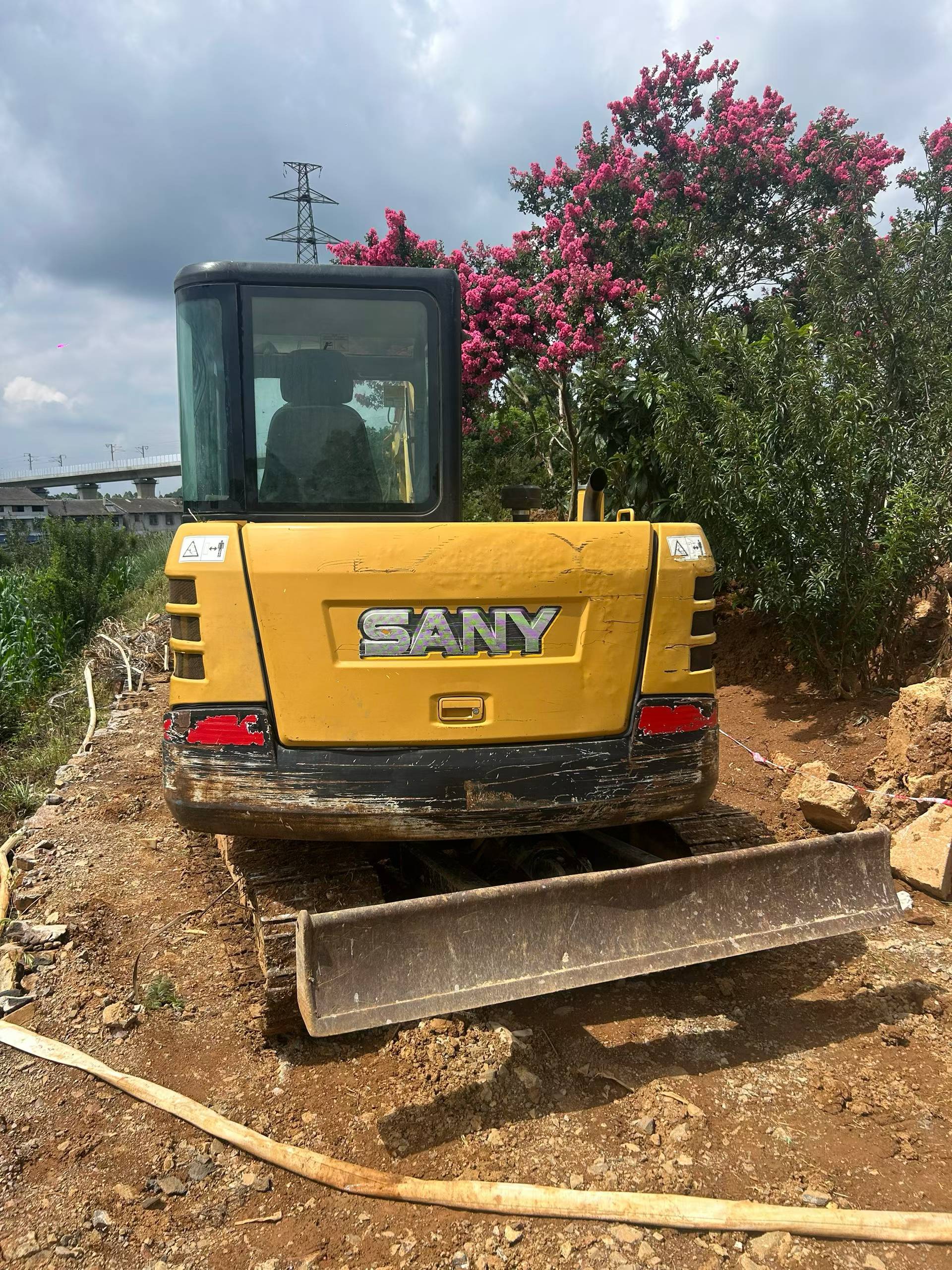 Buy Sany SY55 Used Excavator / 4