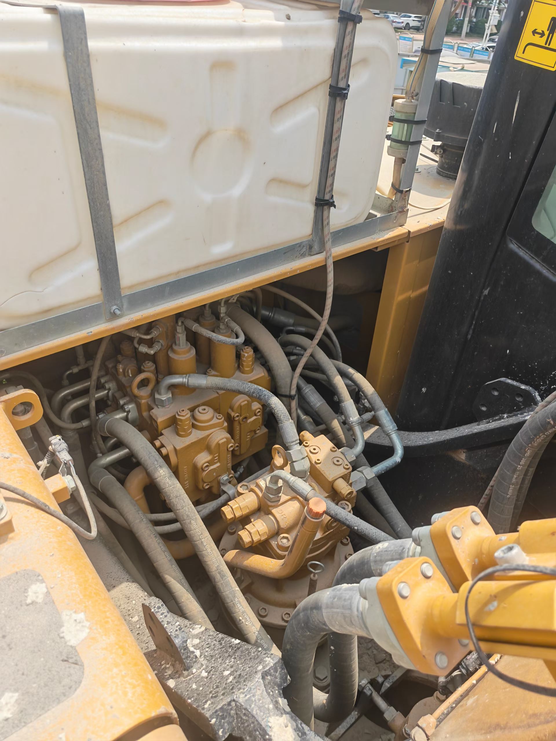 Buy Sany SY205C Used Excavator / 4