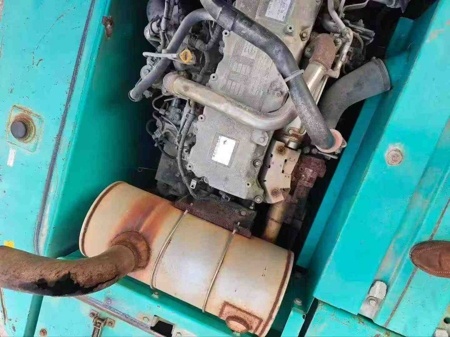 Buy Kobelco SK210 Used Excavator / 3