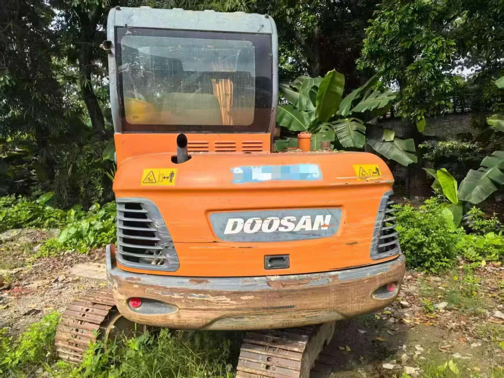 Buy Doosan DH60 Used Excavator / 3