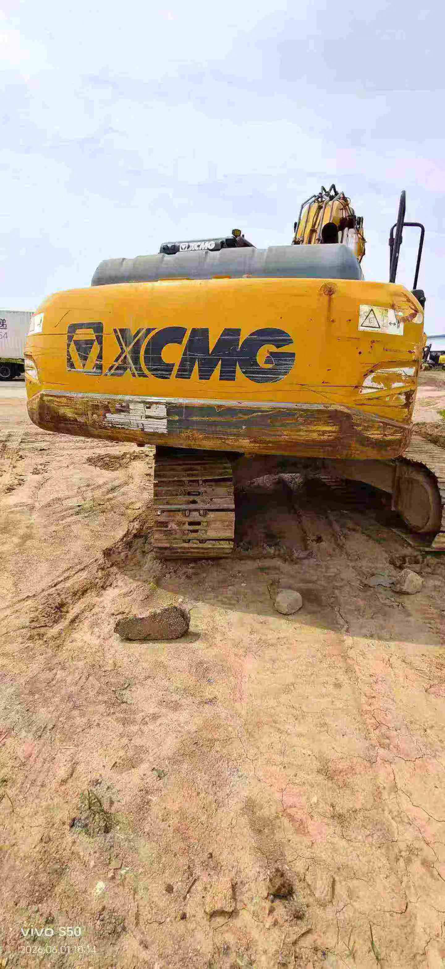 Buy XCMG XE200 Used Excavator / 3