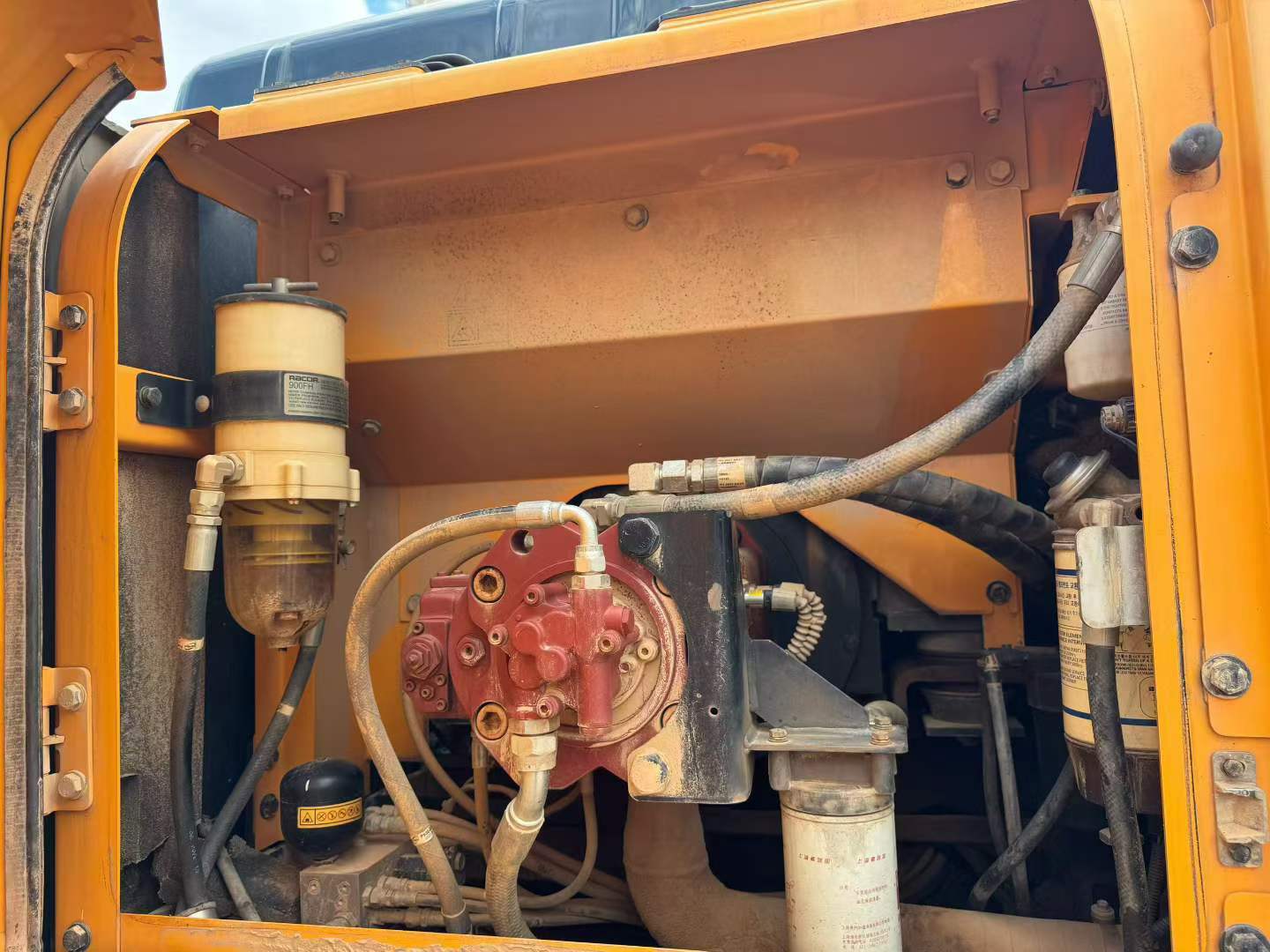 Buy Hyundai R205VS Used Excavator / 6