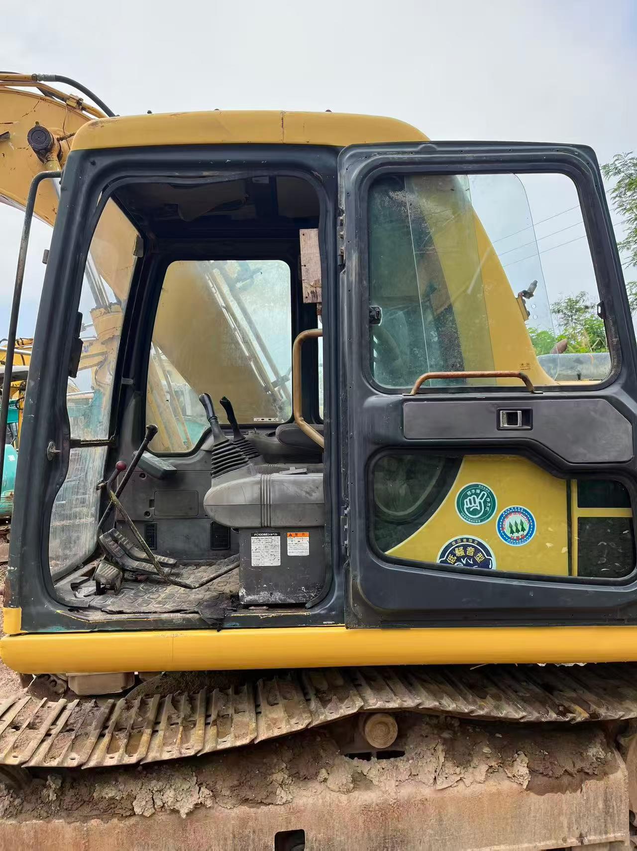 Buy Komatsu PC100-6 Used Excavator / 4
