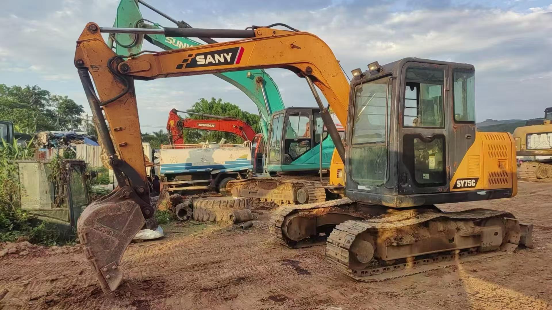 Buy Sany SY75 Used Excavator / 3