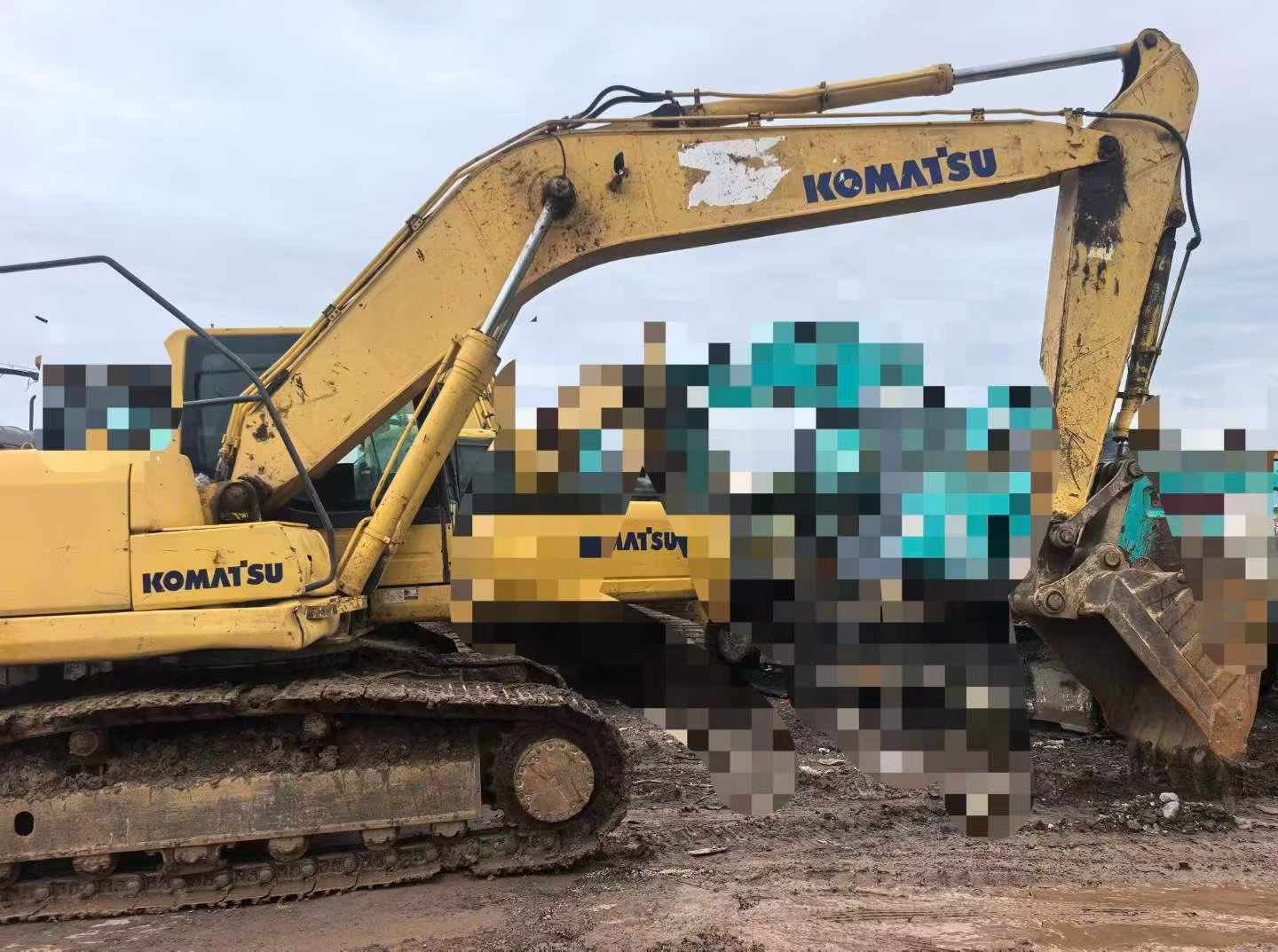 Buy Komatsu PC200-8 Used Excavator / 2