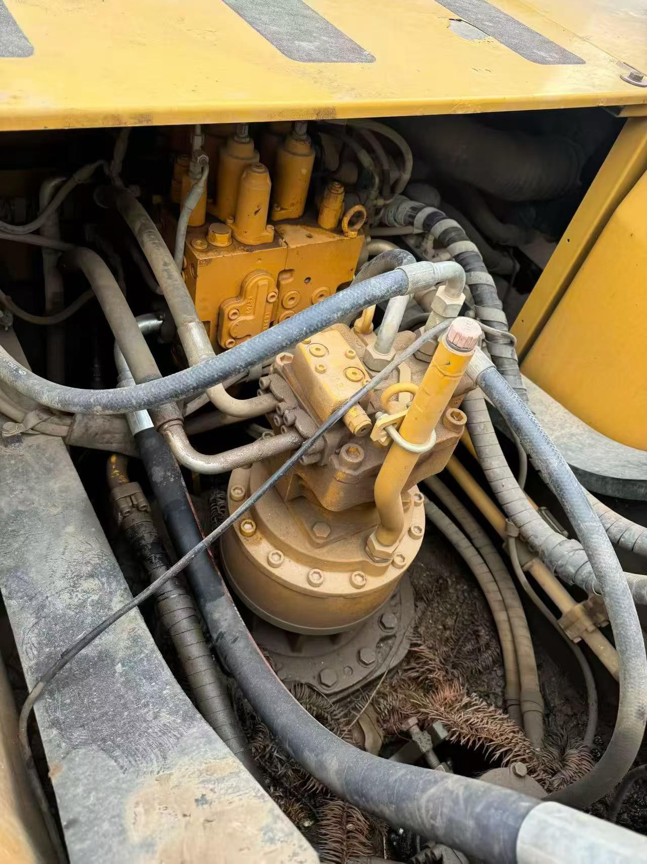 Buy Sany SY265C Used Excavator / 4