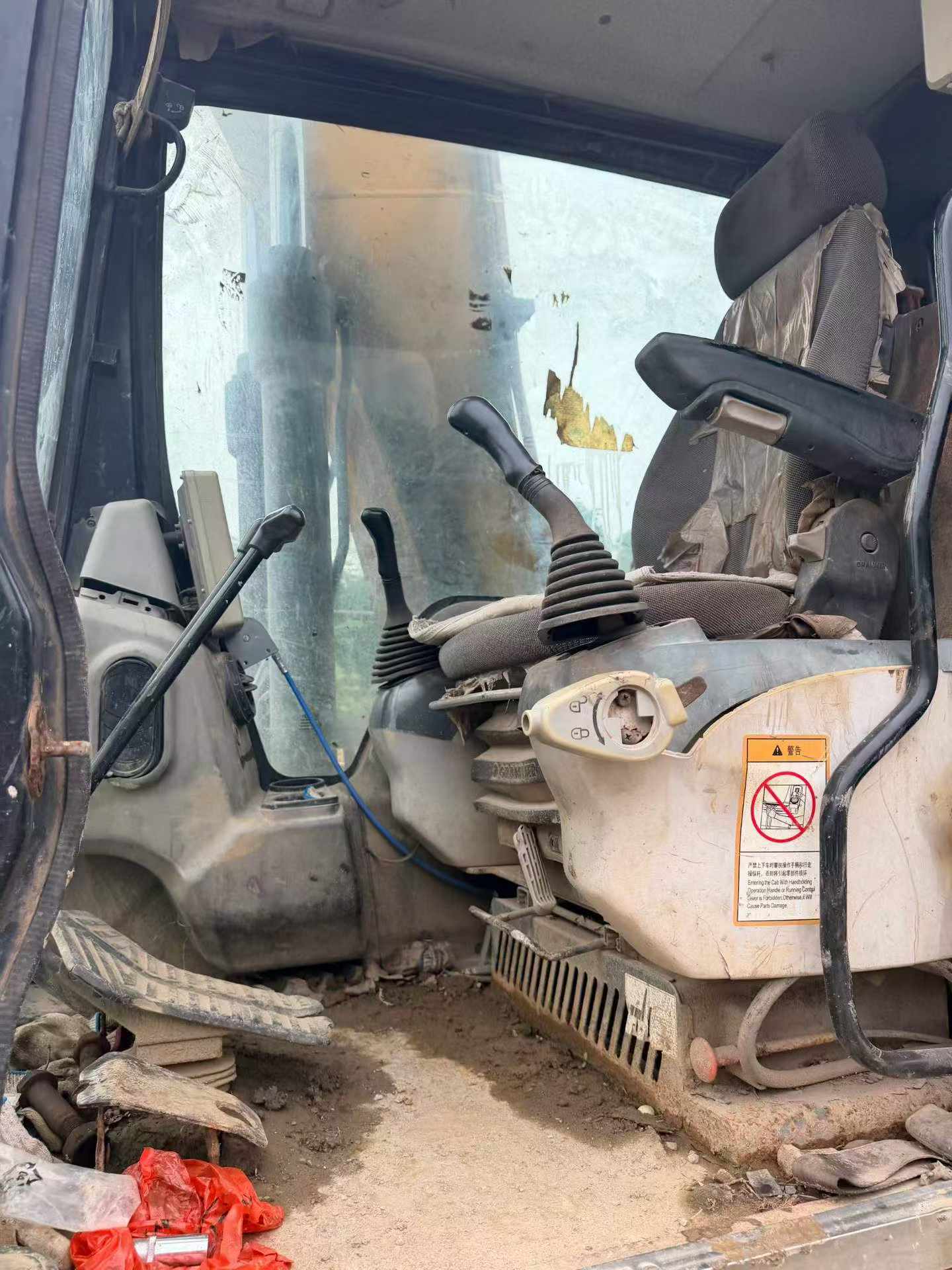 Buy Sany SY115C Used Excavator / 4