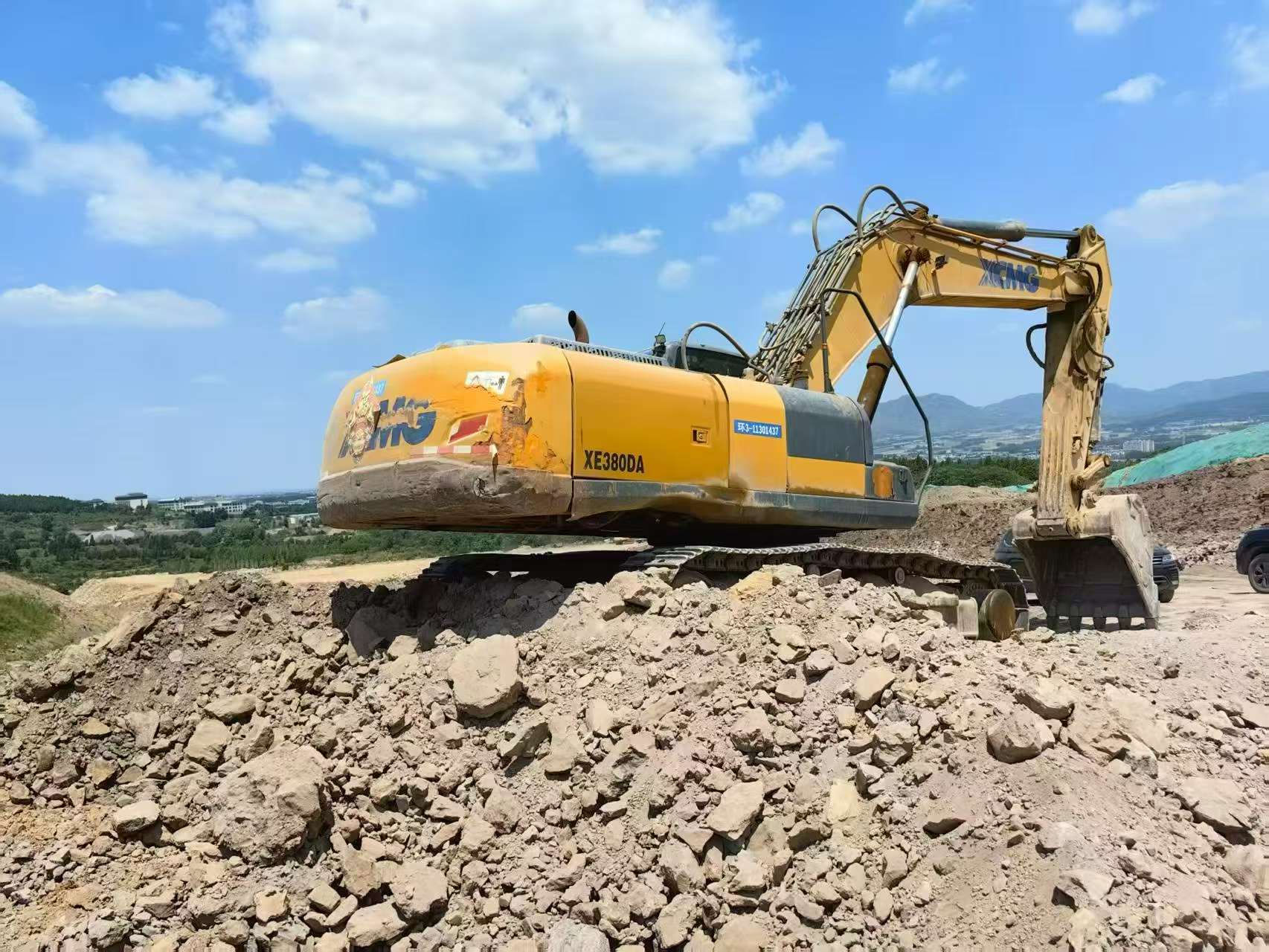 Buy XCMG XE370 Used Excavator / 2