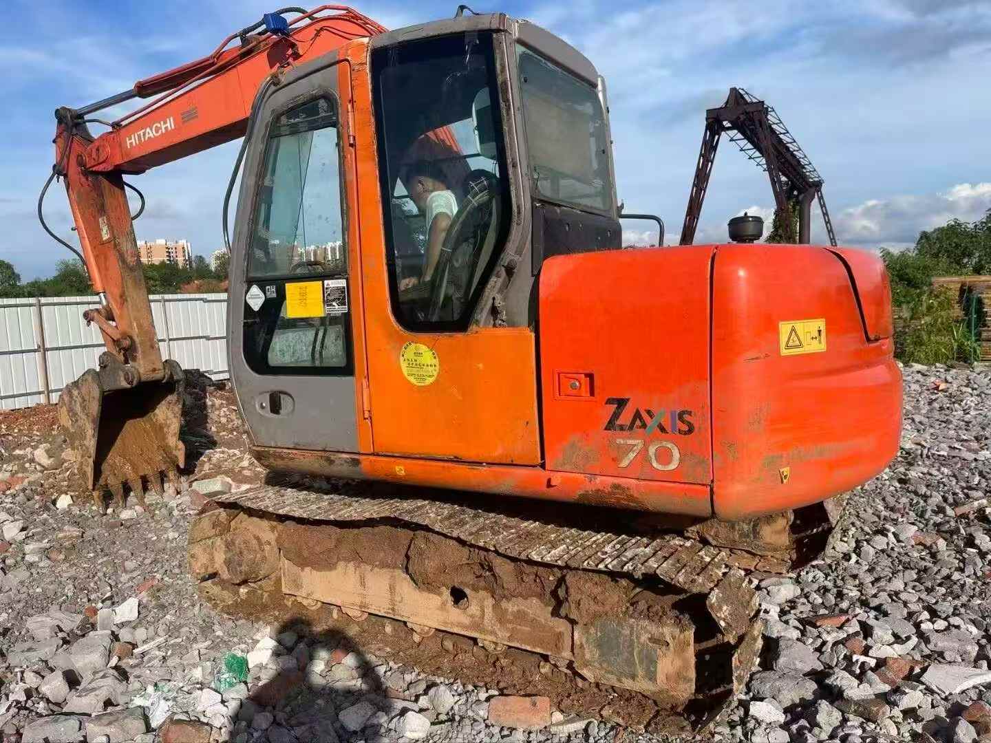 Buy Hitachi EX70 Used Excavator / 3
