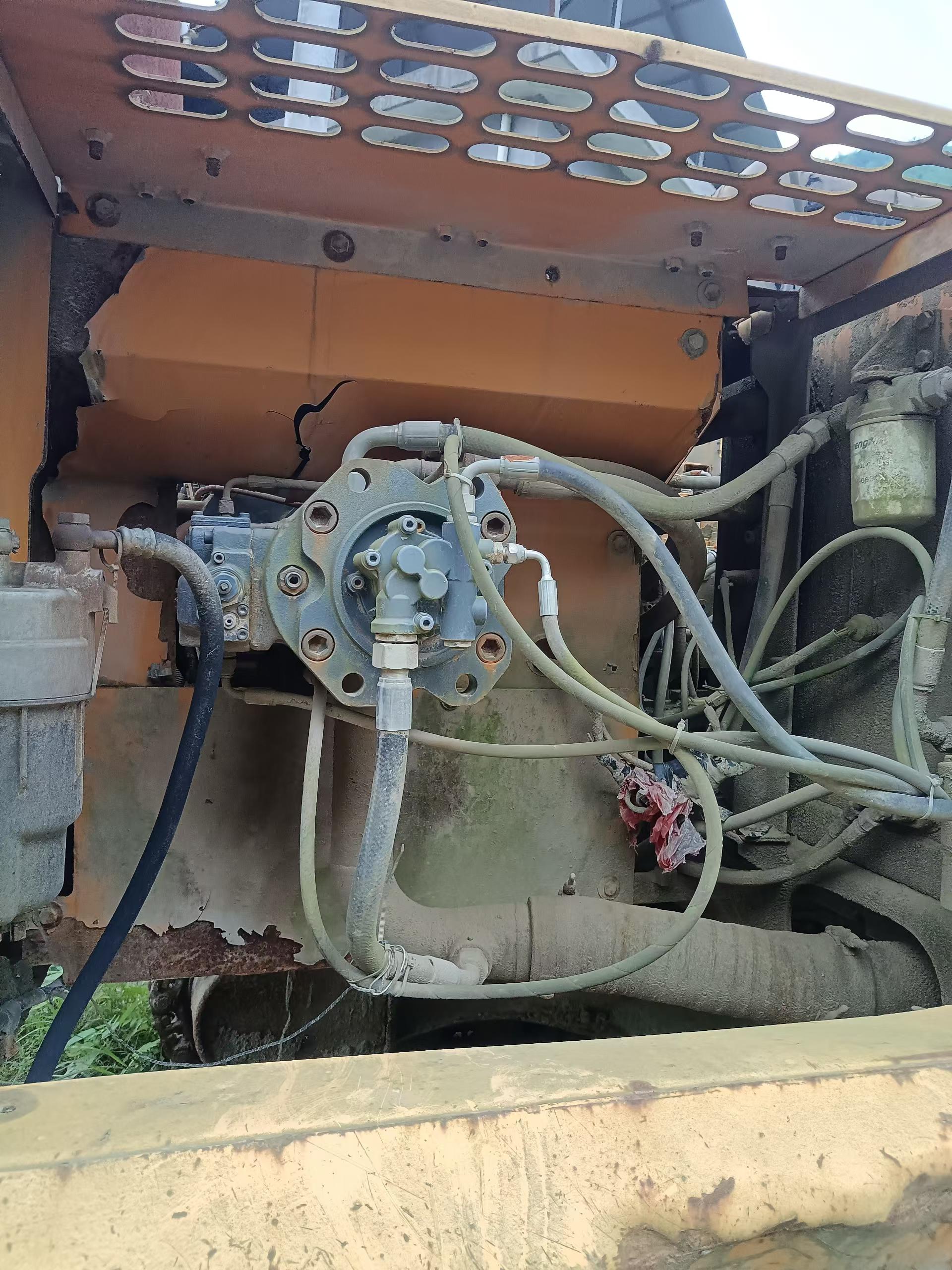 Buy Sany SY245H Used Excavator / 3