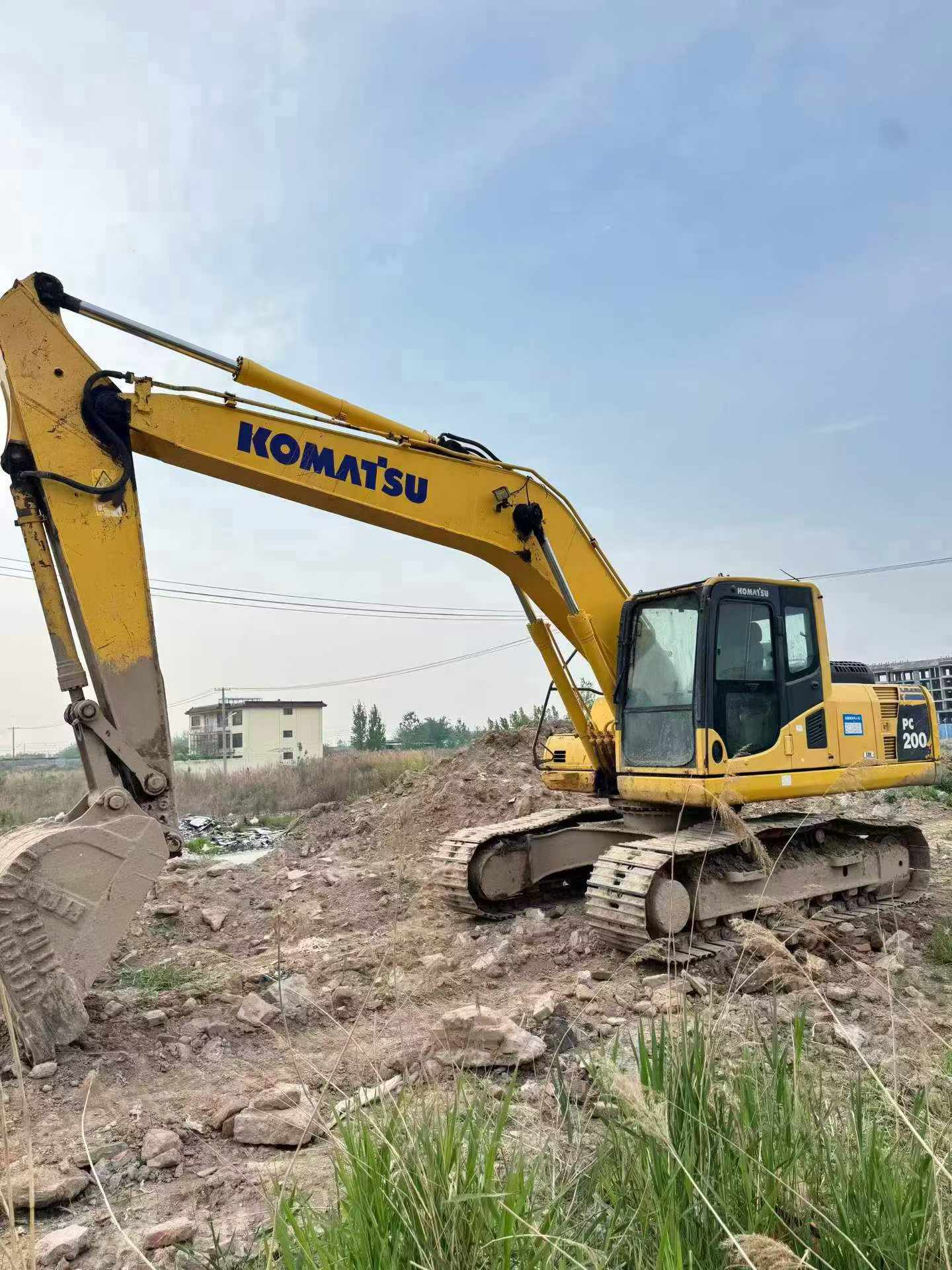 Buy Komatsu PC200-8 Used Excavator / 7