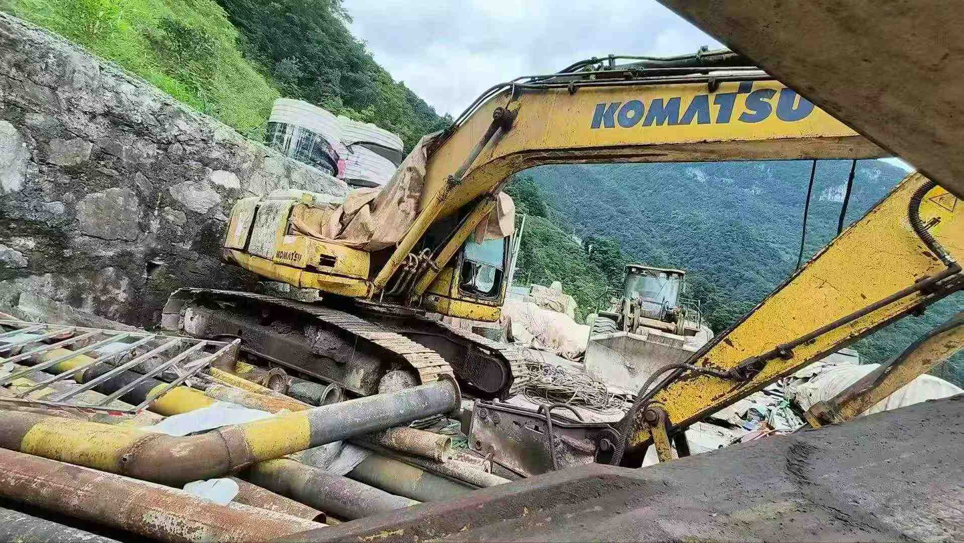 Buy Caterpillar 320A Used Excavator / 4