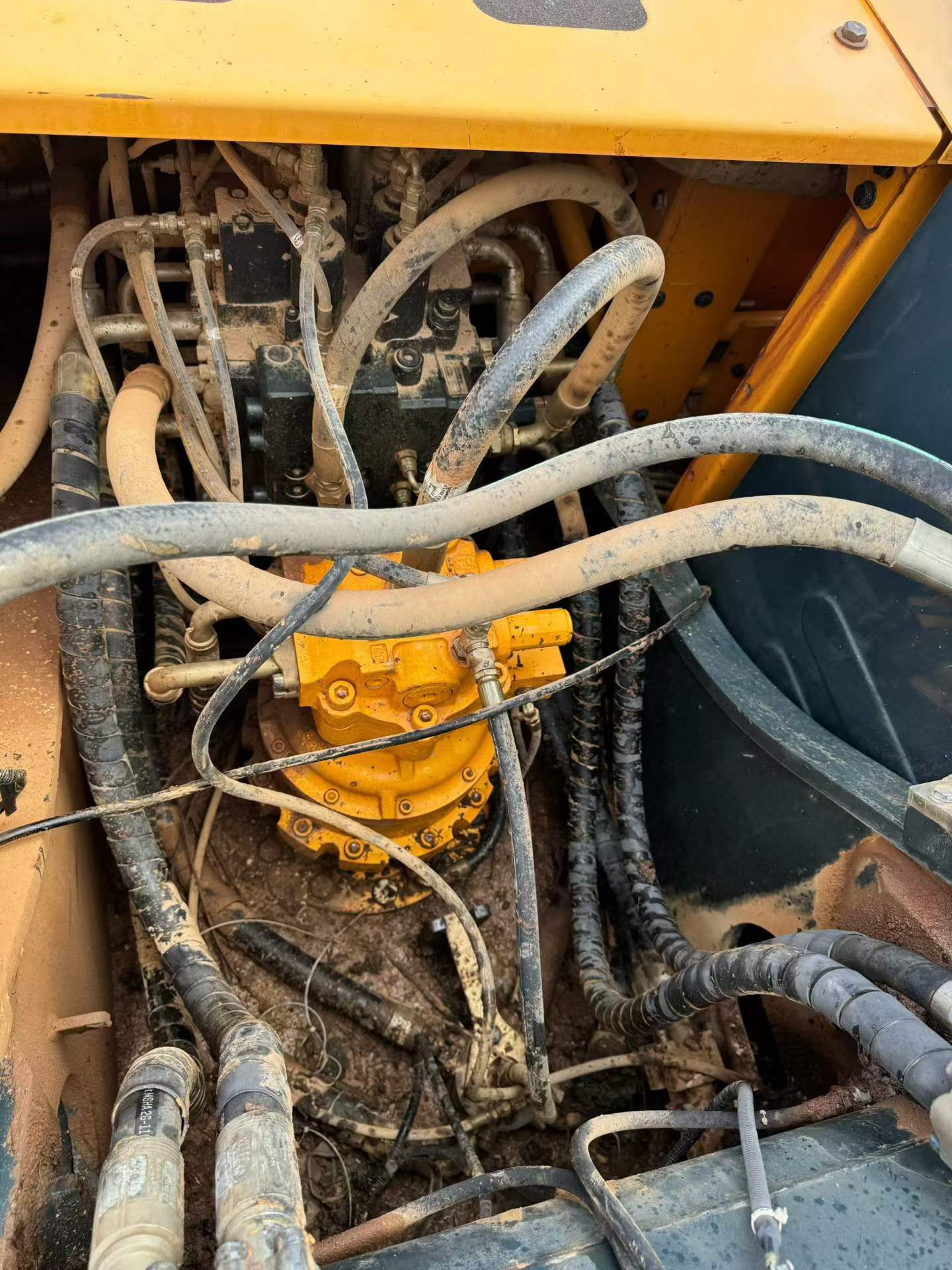 Buy Hyundai R205VS Used Excavator / 7