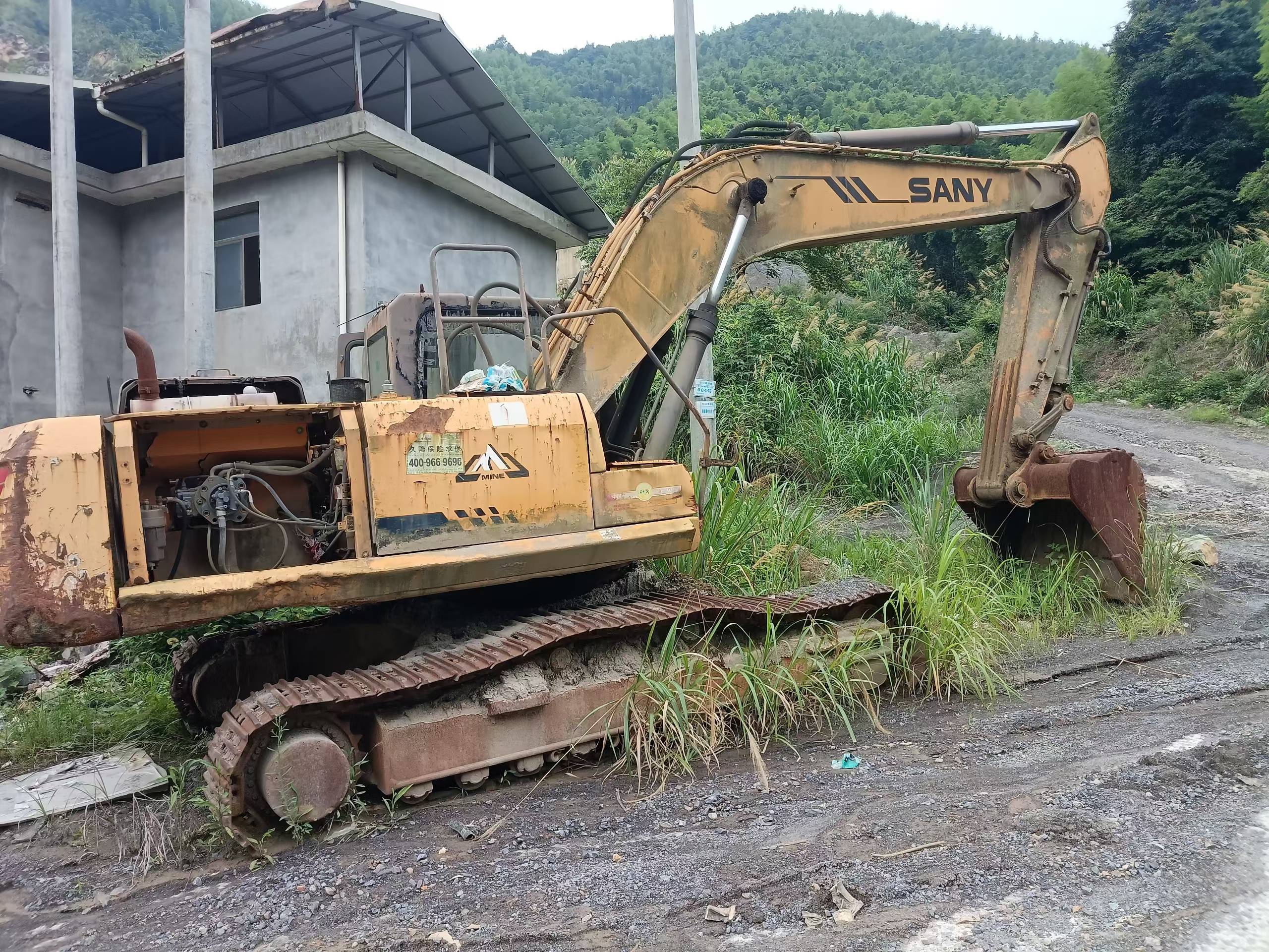 Buy Sany SY245H Used Excavator / 4
