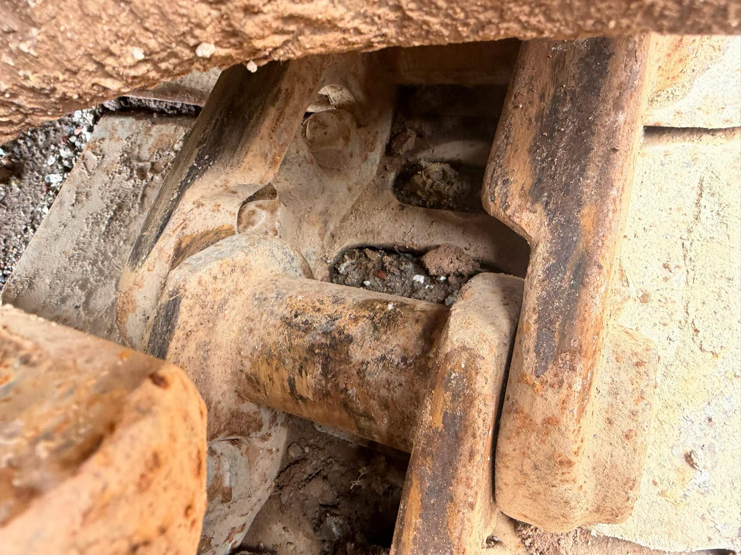 Buy Komatsu PC200-6 Used Excavator / 5