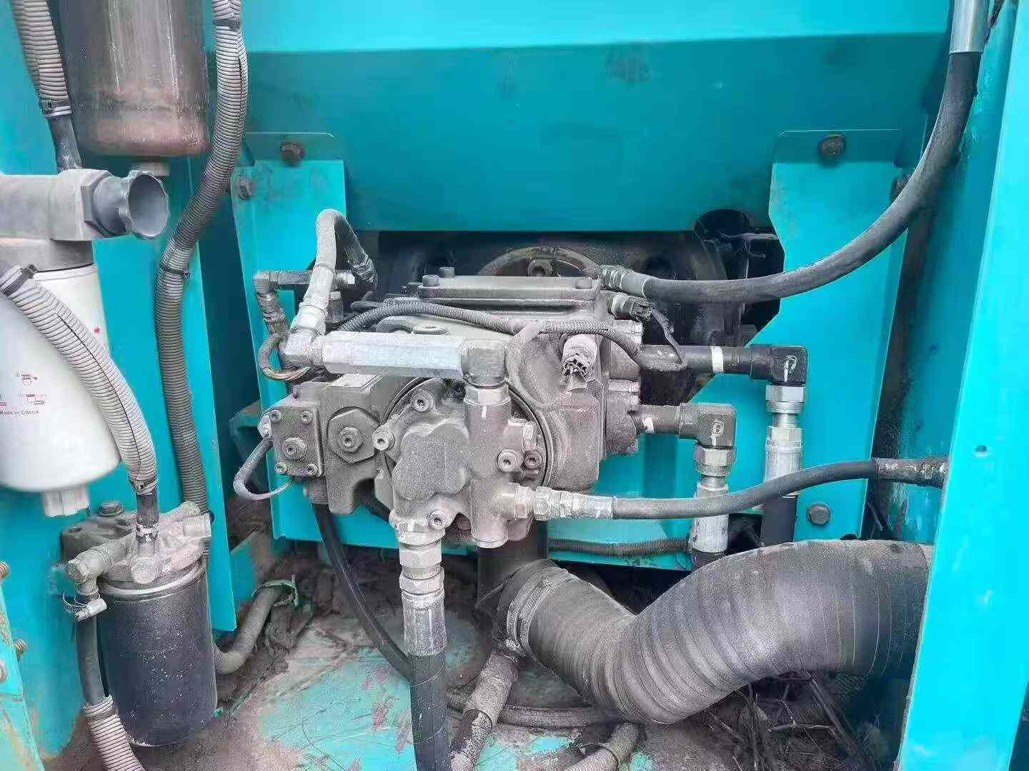 Buy Kobelco SK130 Used Excavator / 2