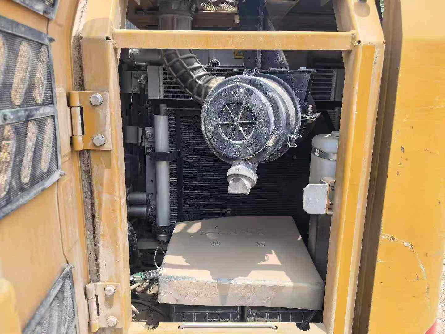 Buy Sany SY75 Used Excavator / 8