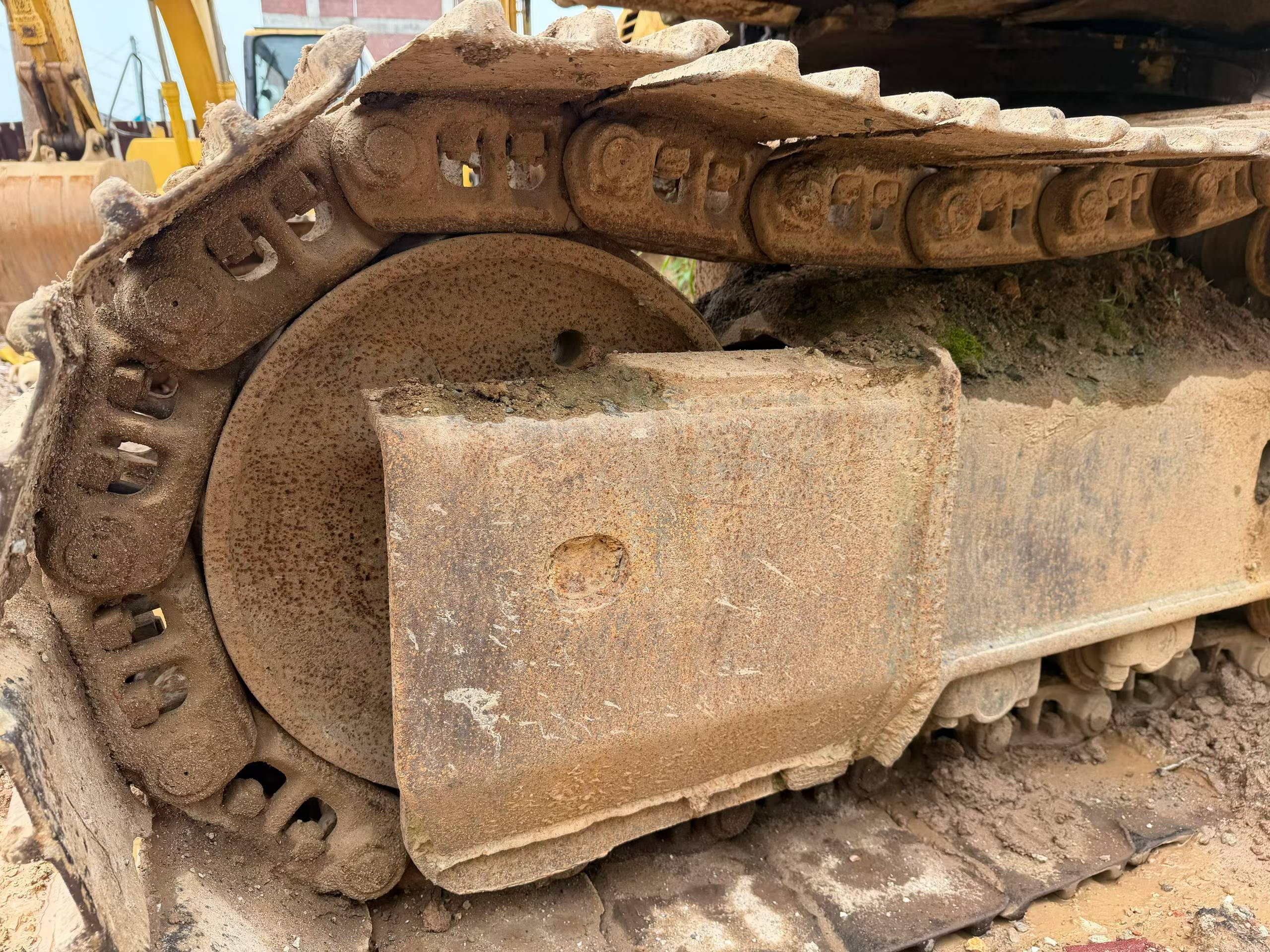 Buy Komatsu PC200-6 Used Excavator / 6