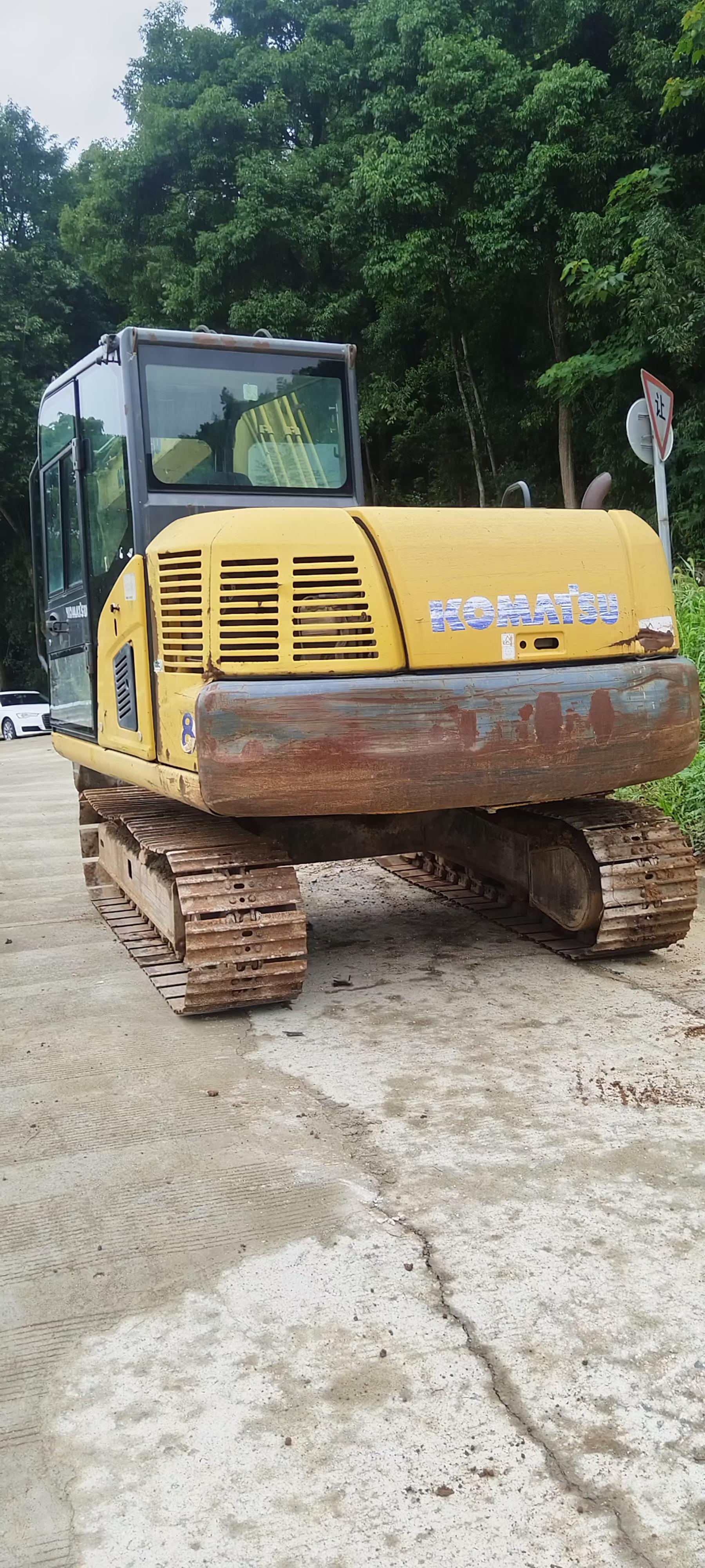 Buy Komatsu PC60-8 Used Excavator / 2