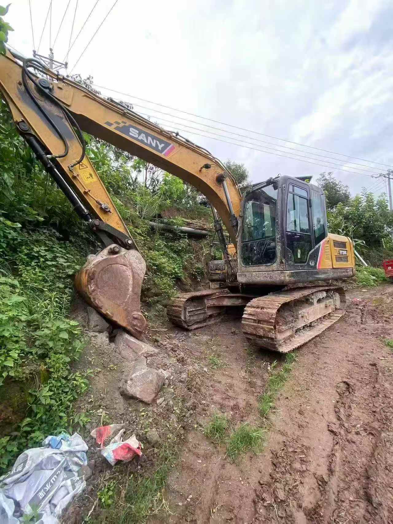 Buy Sany SY135 Used Excavator / 7