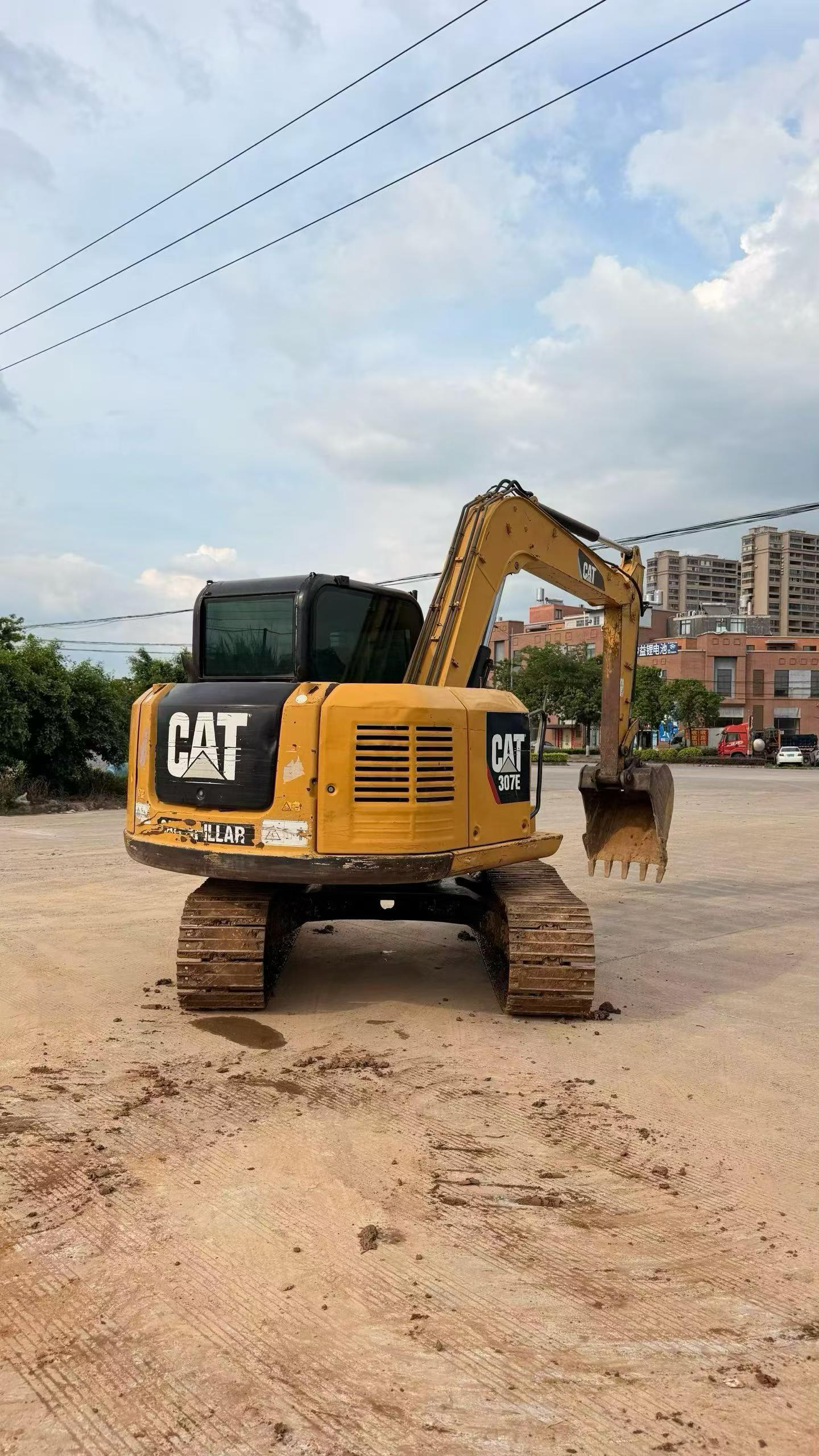 Buy Caterpillar 307B Used Excavator / 2