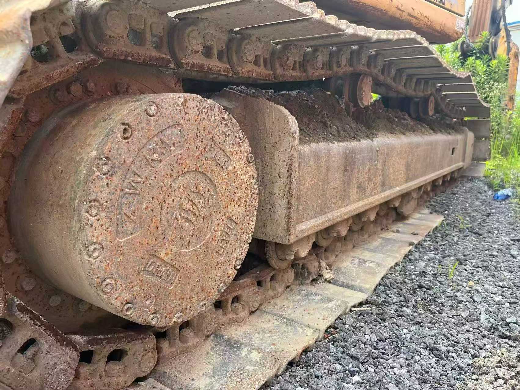 Buy Komatsu PC200-5 Used Excavator / 2