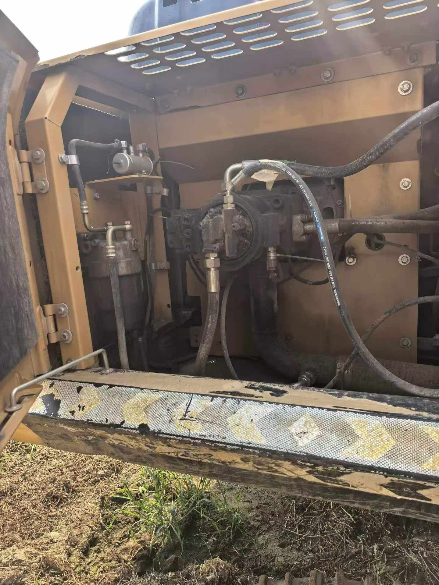 Buy Sany SY245H Used Excavator / 8