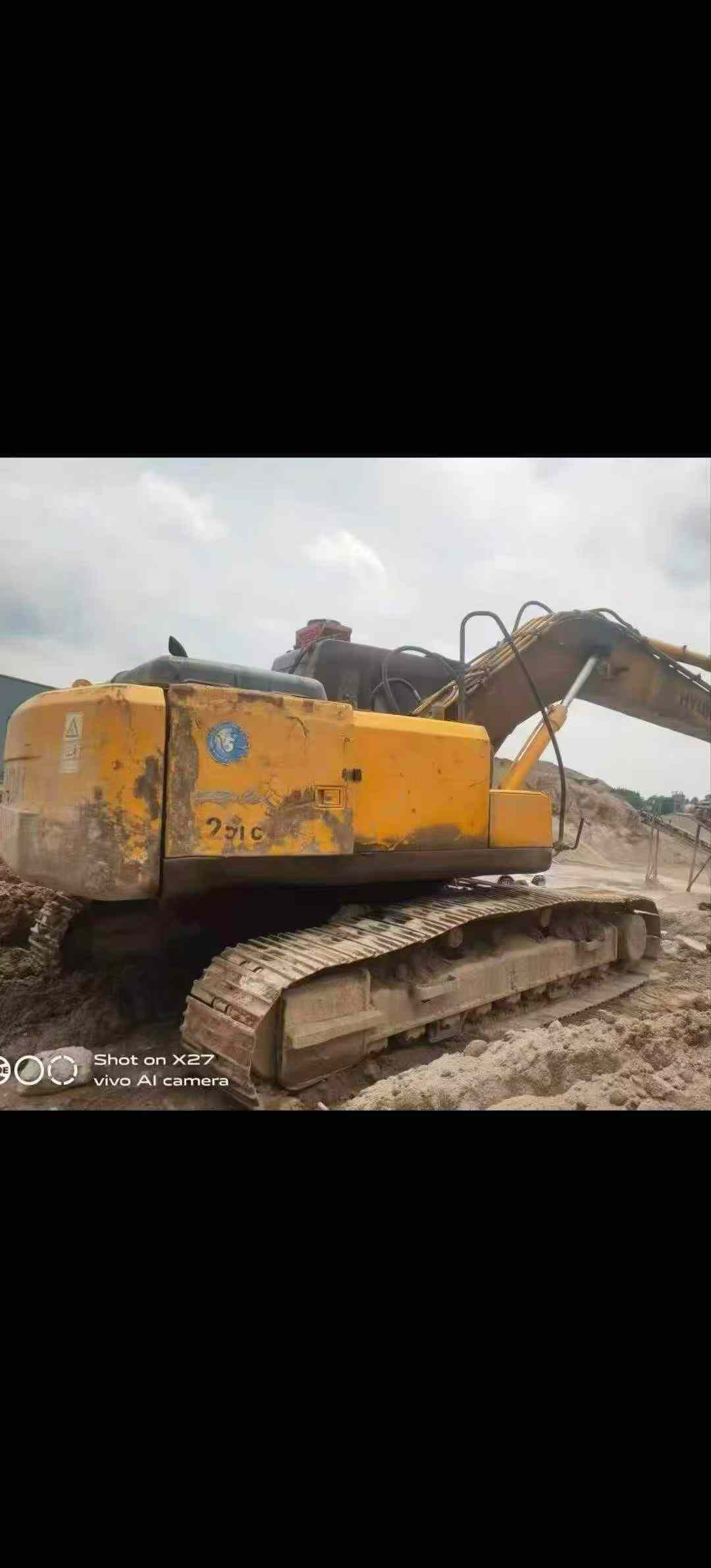 Buy Hyundai R225-7 Used Excavator / 2