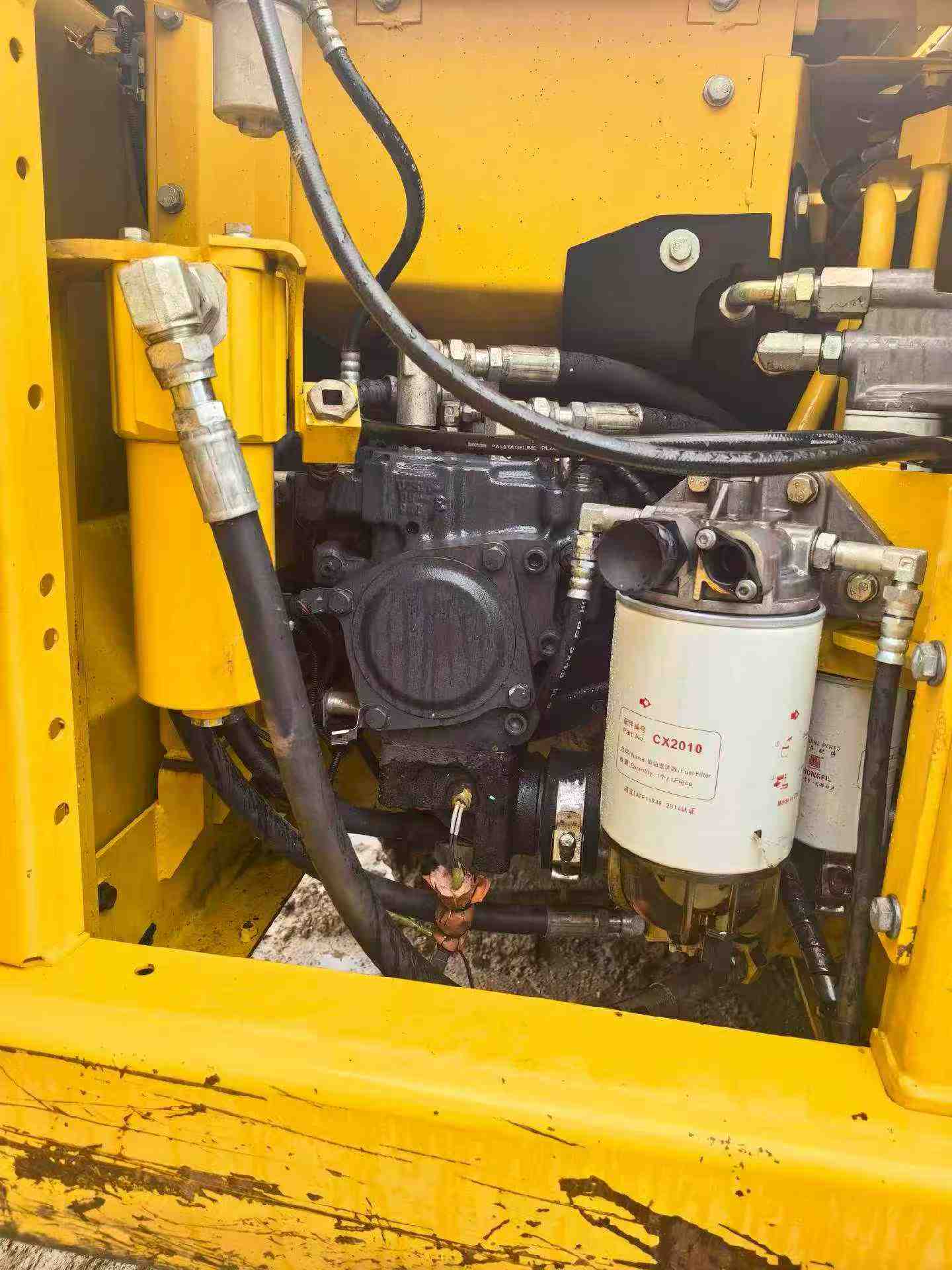 Buy Komatsu PC130-8 Used Excavator / 3