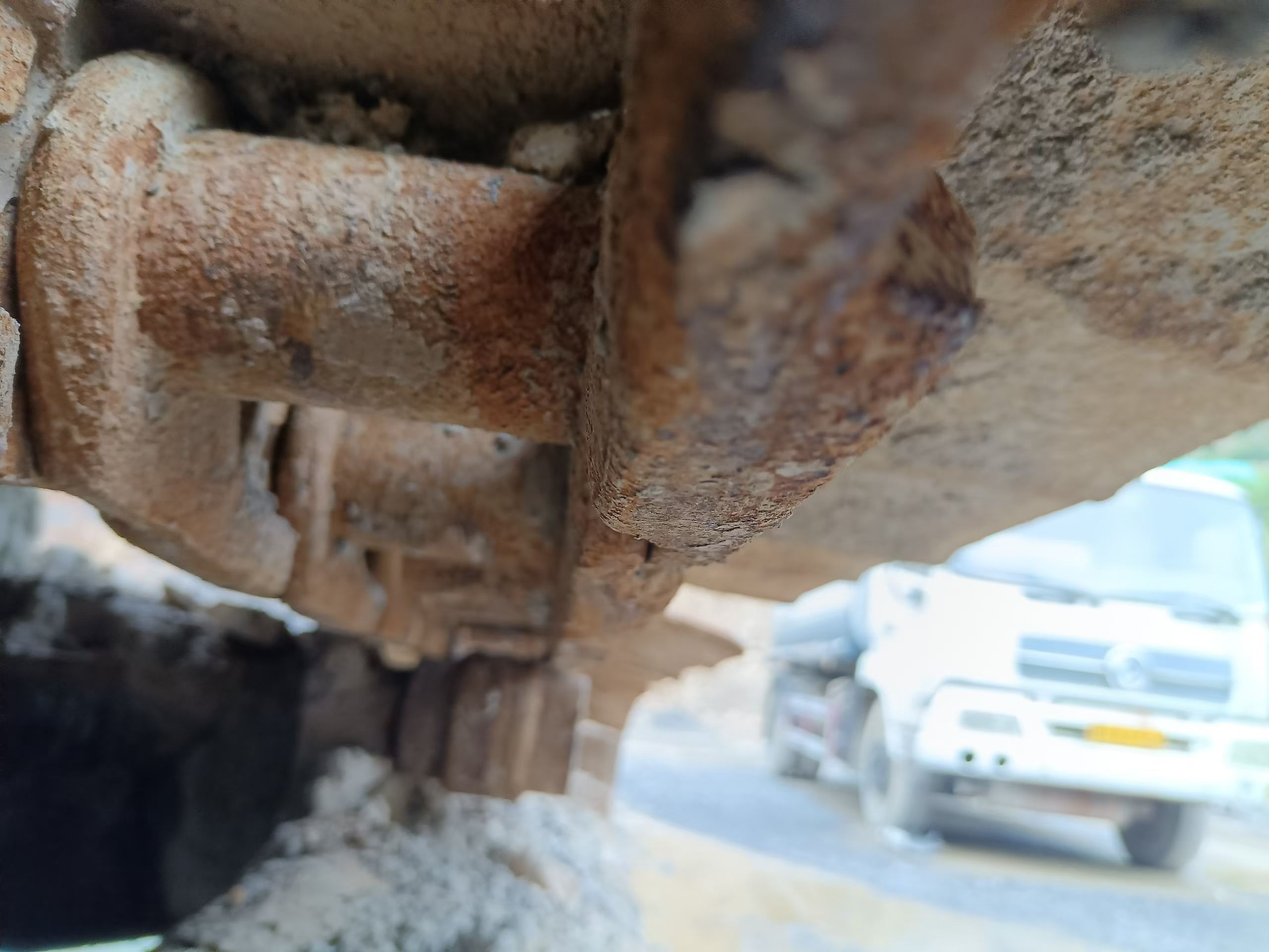 Buy Caterpillar 323 Used Excavator / 9