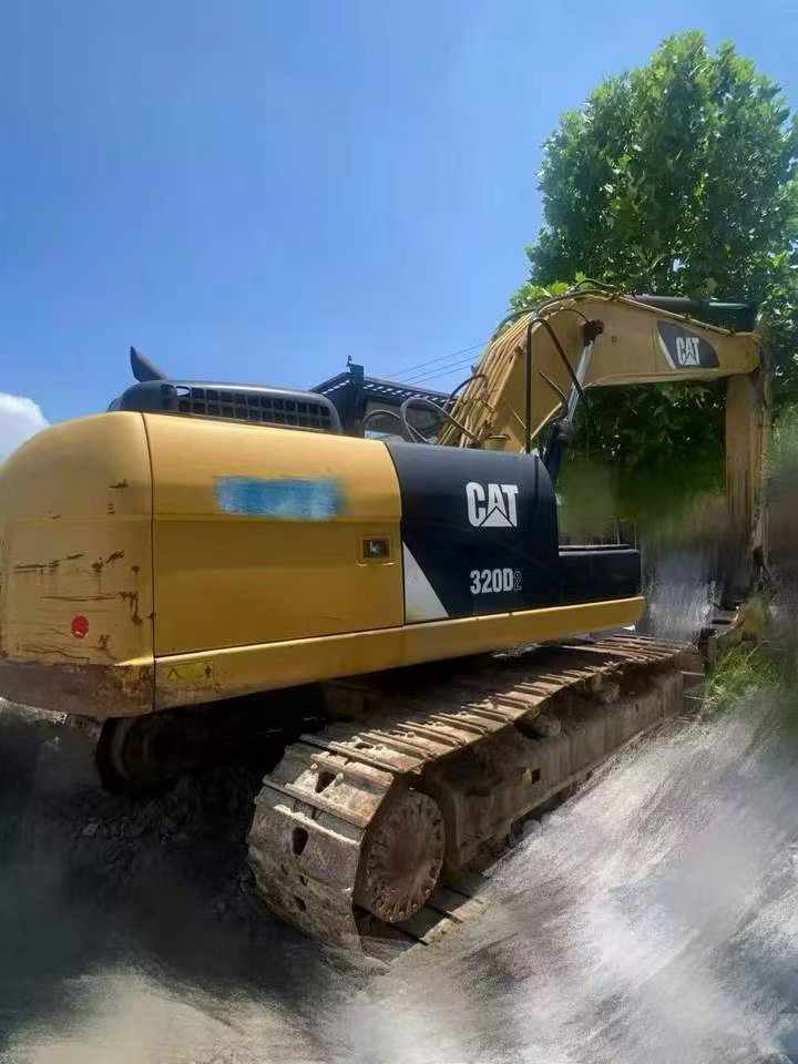 Buy Caterpillar 320A Used Excavator / 2