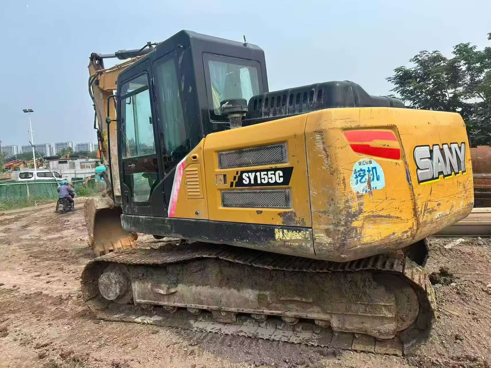Buy Sany SY135 Used Excavator / 2