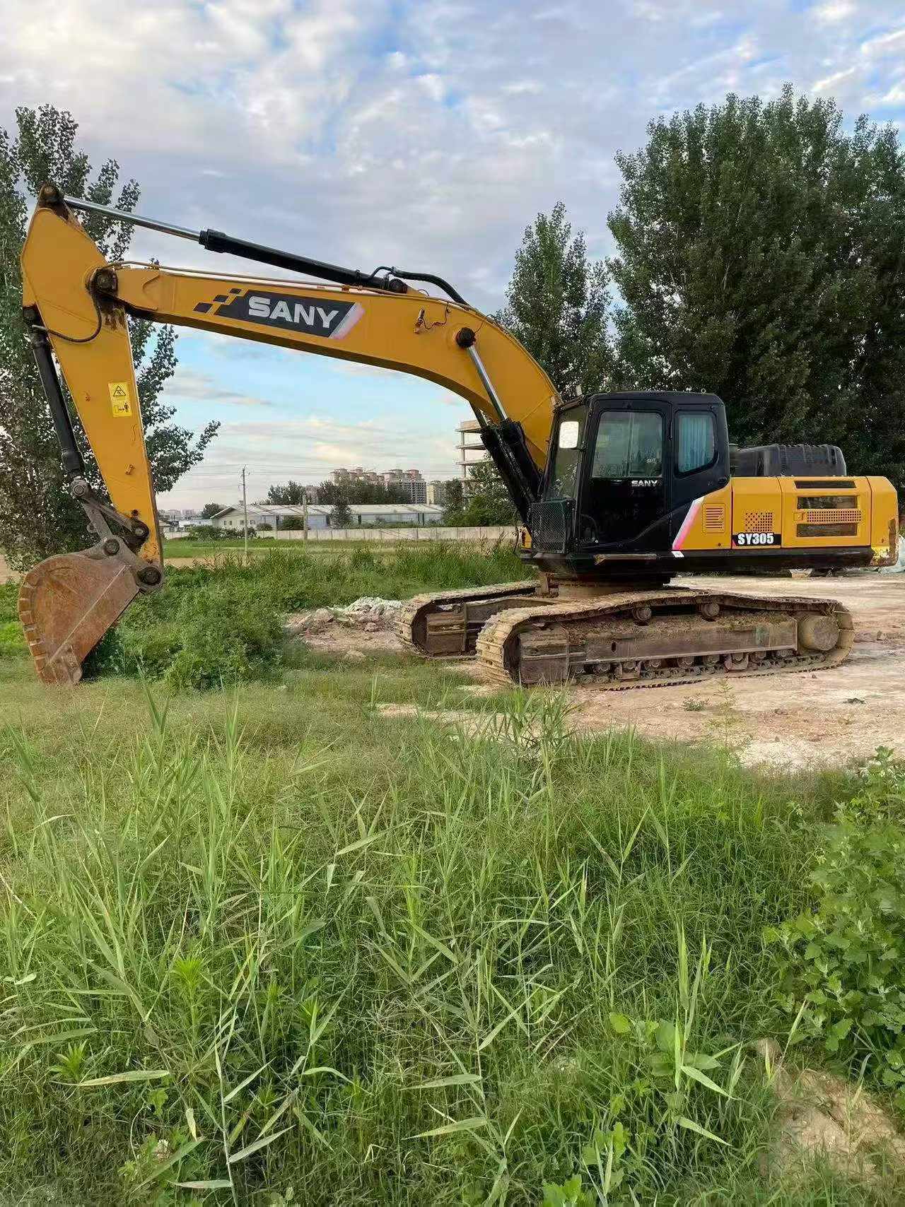 Buy Sany SY245H Used Excavator / 8