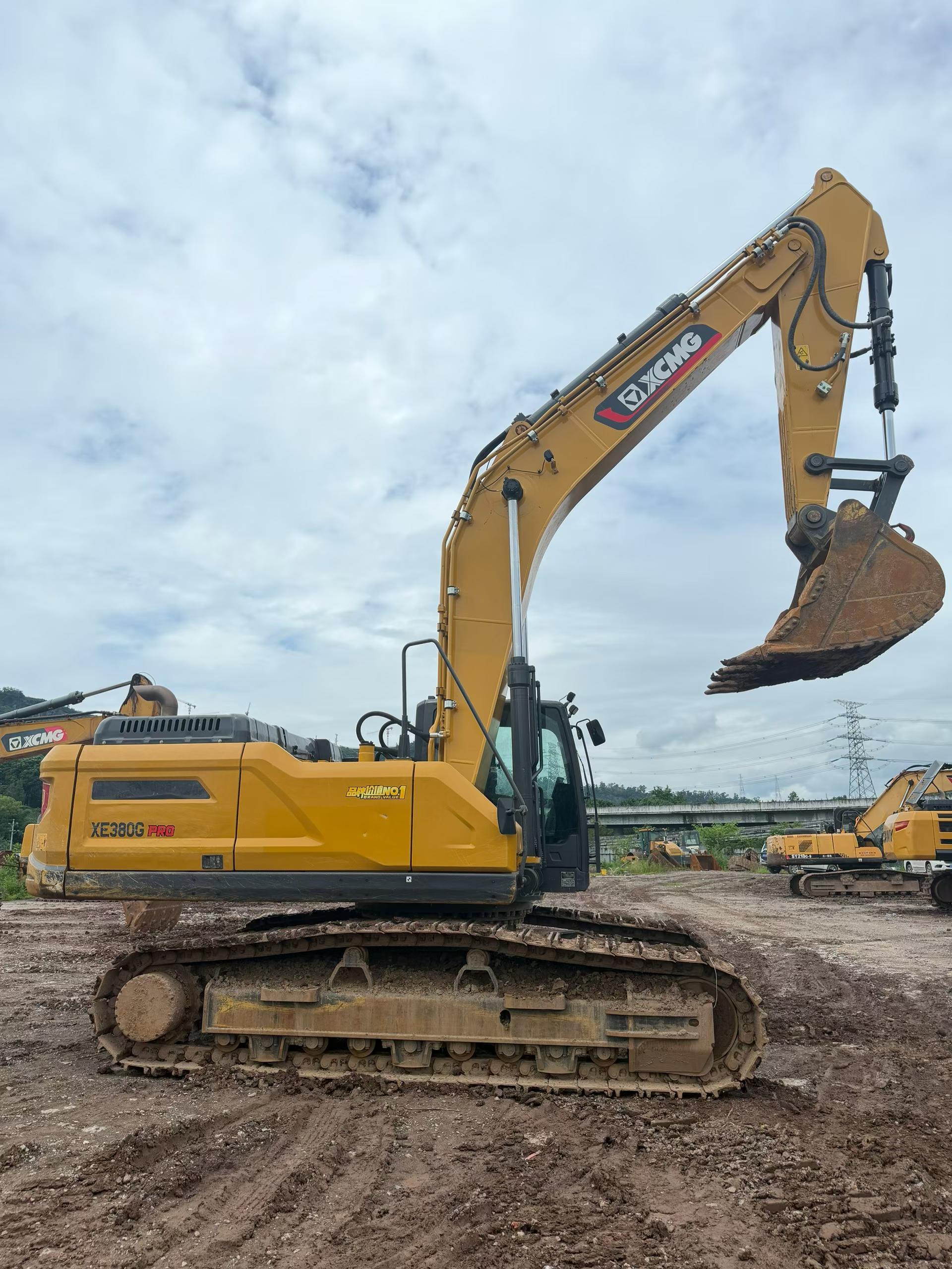 Buy XCMG XE380K Used Excavator / 3