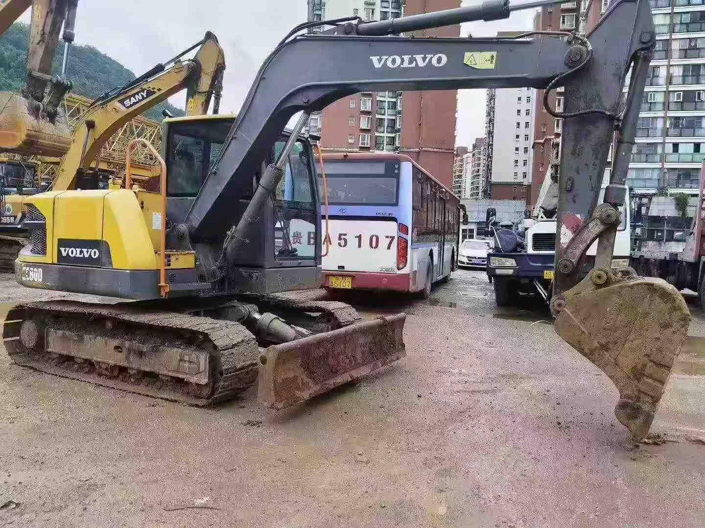 Buy Volvo EC80D Used Excavator / 6