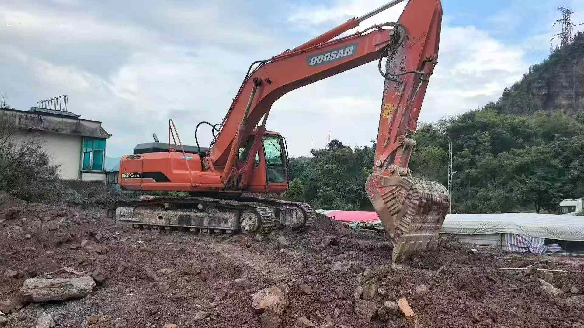 Buy Doosan S300 Used Excavator / 3