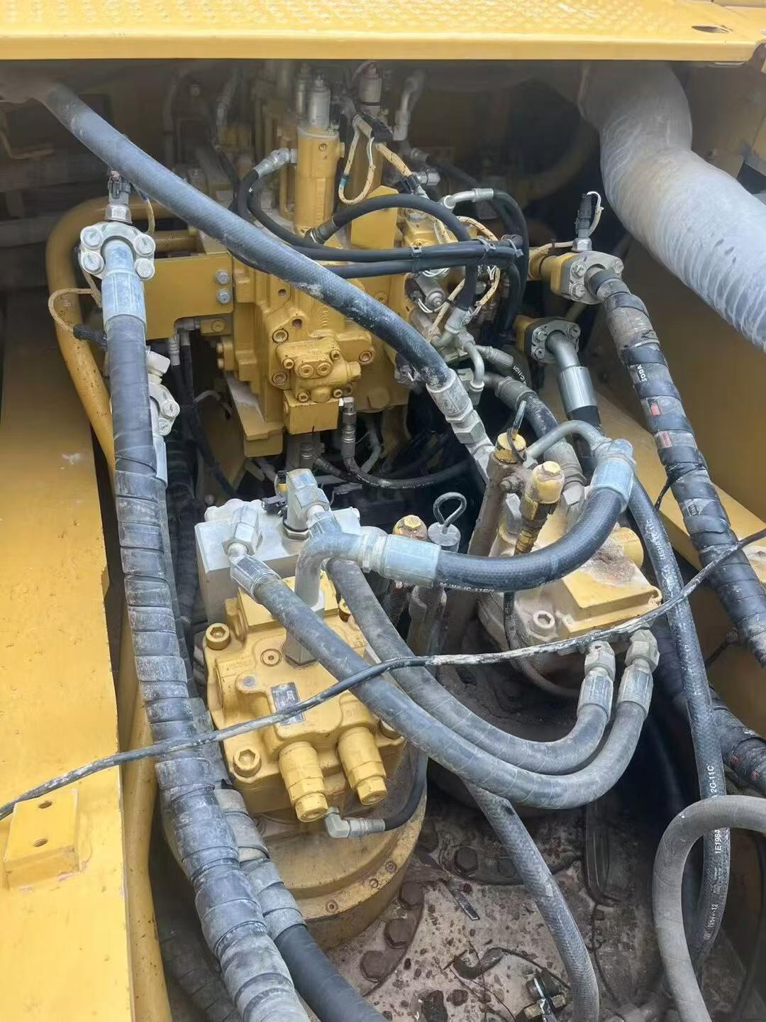 Buy Caterpillar 349E Used Excavator / 8